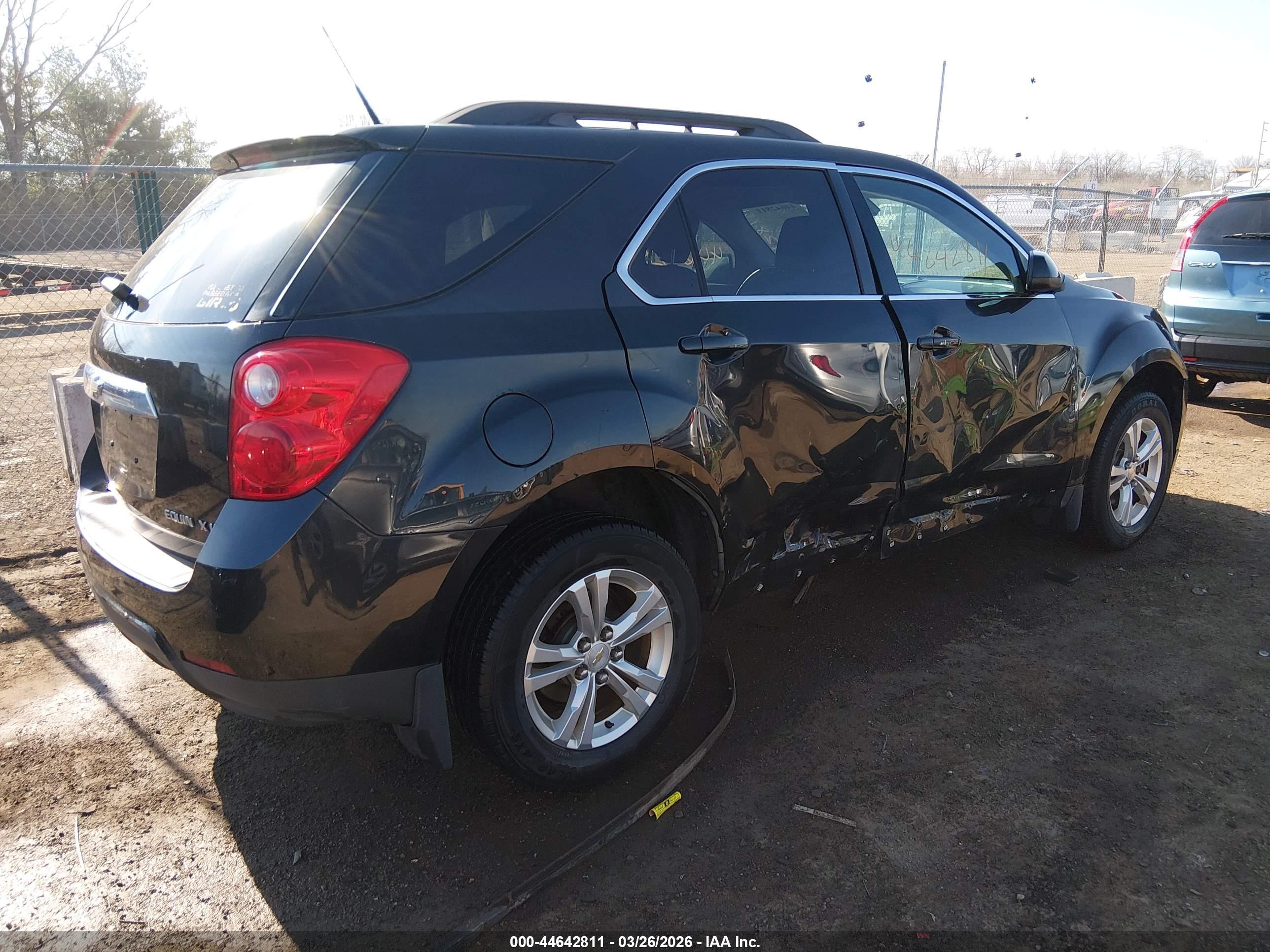 CHEVROLET EQUINOX image 4