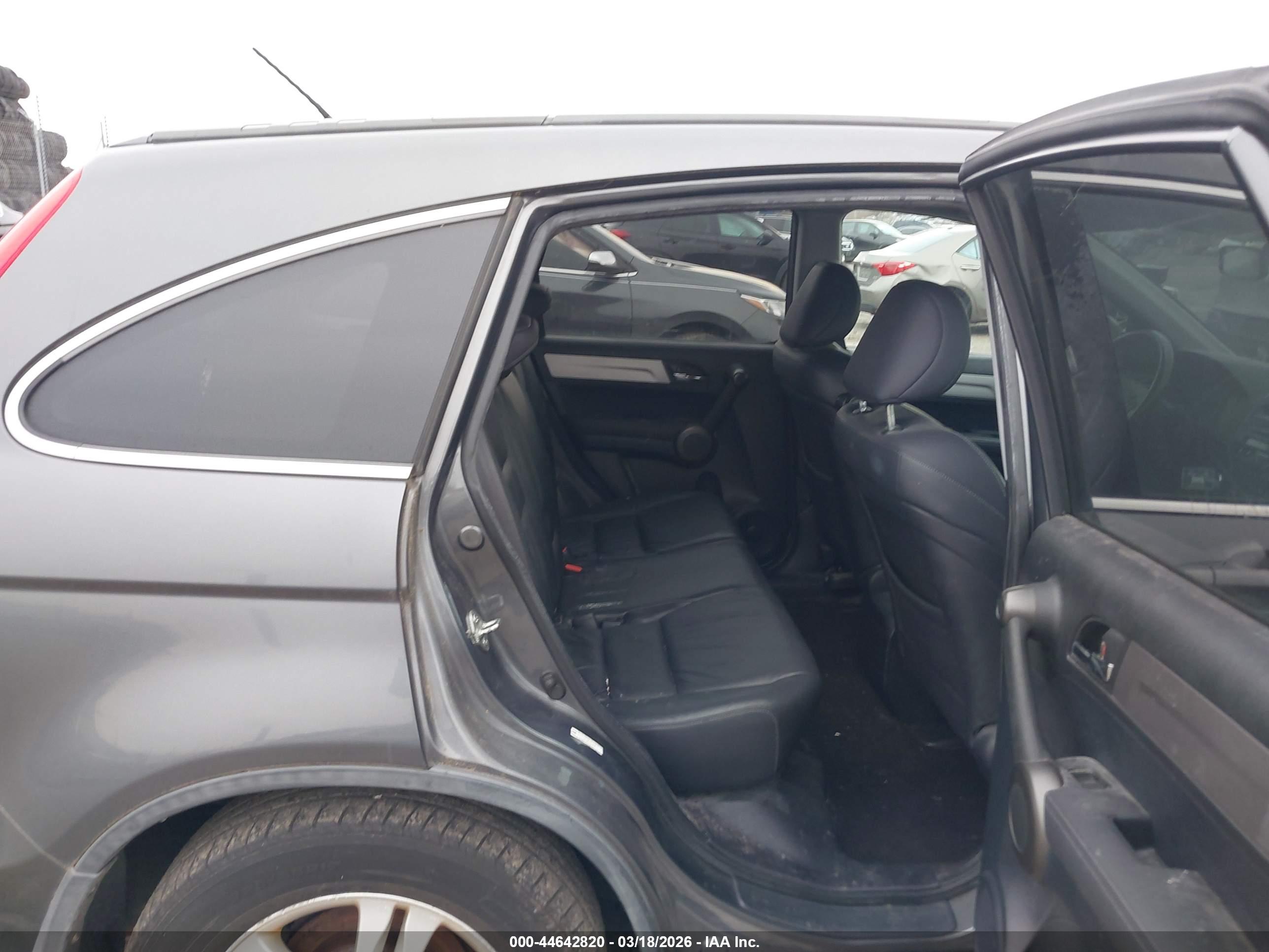 HONDA CR-V image 8