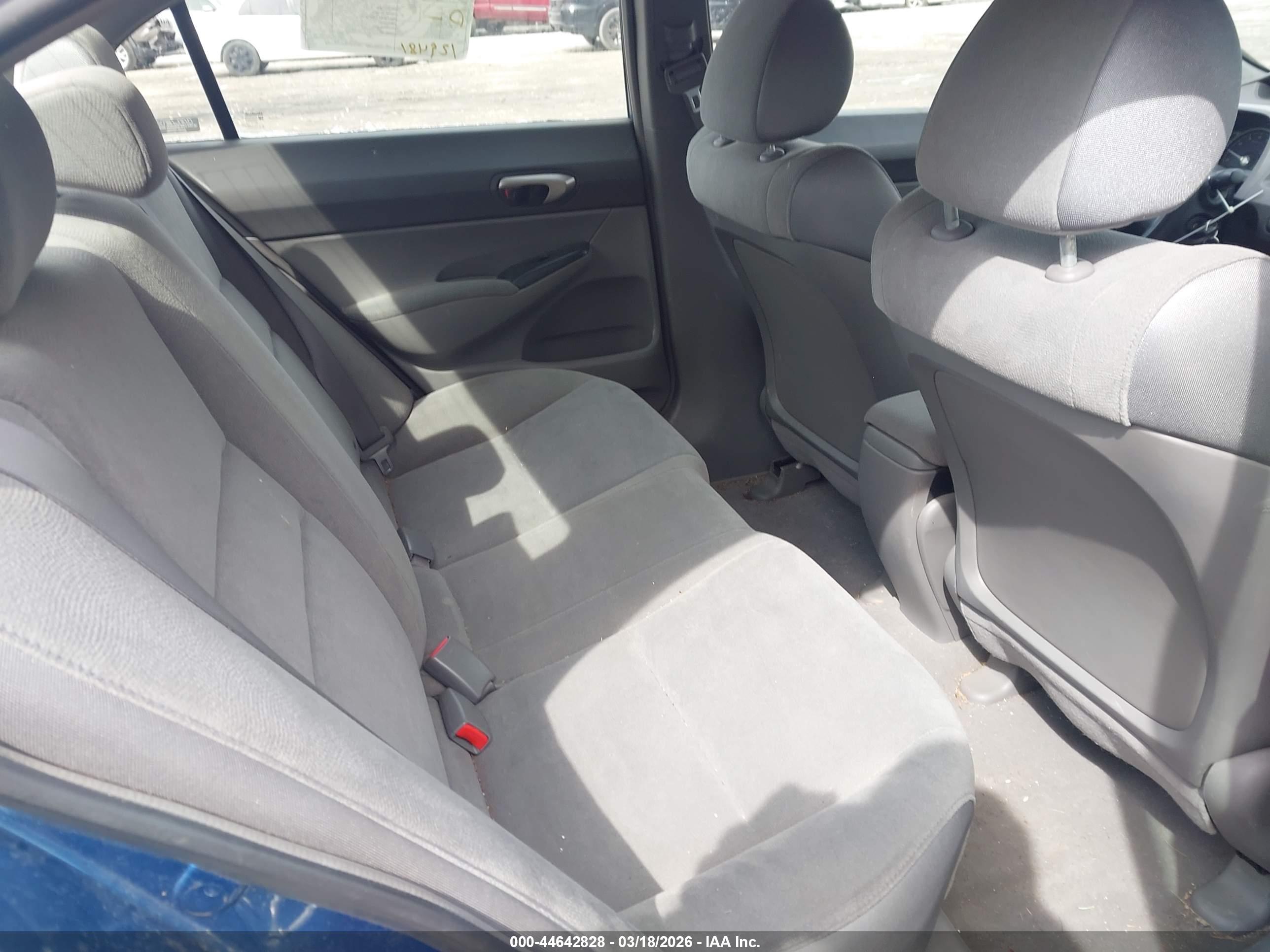 HONDA CIVIC image 8