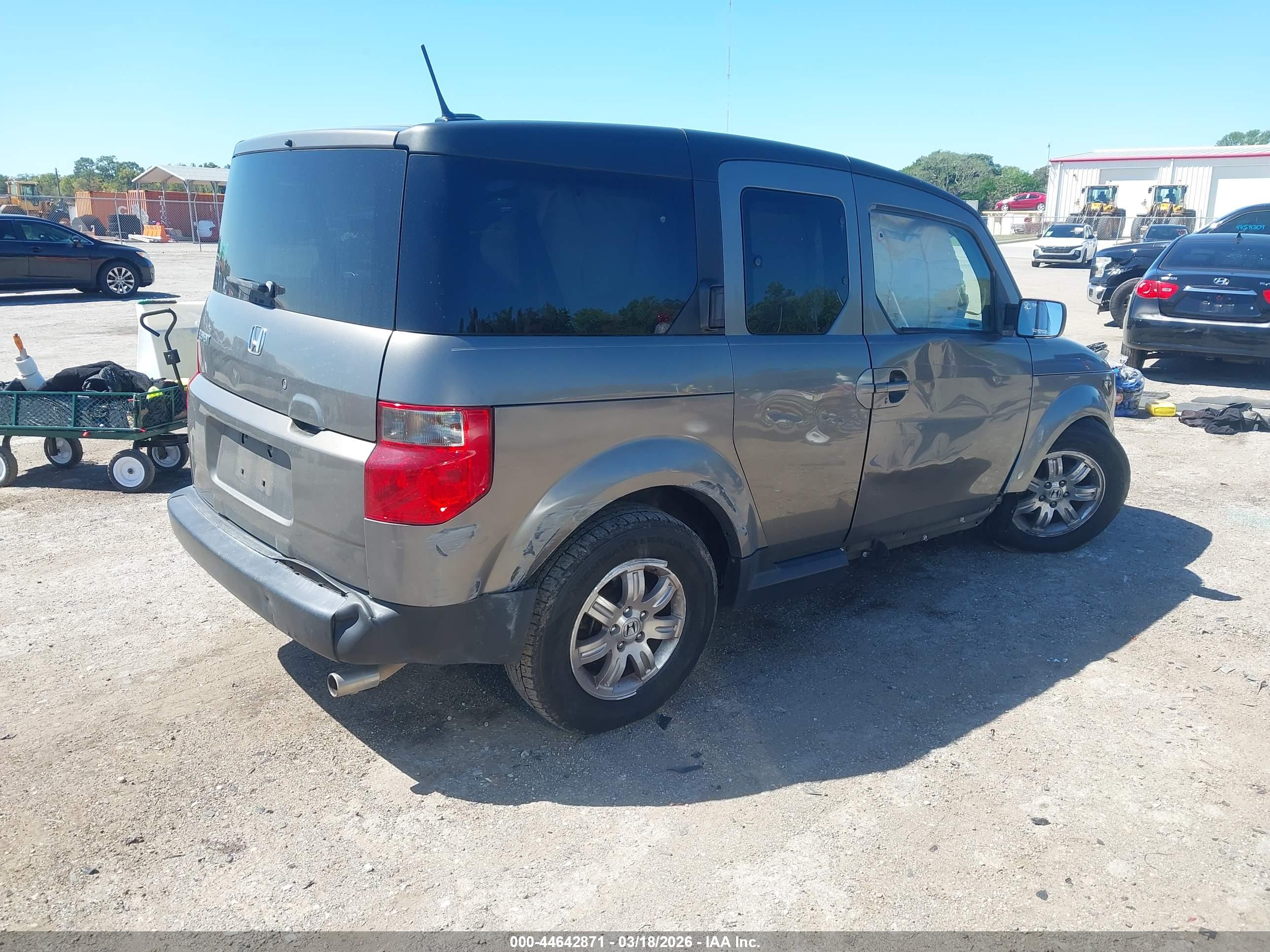 HONDA ELEMENT image 4