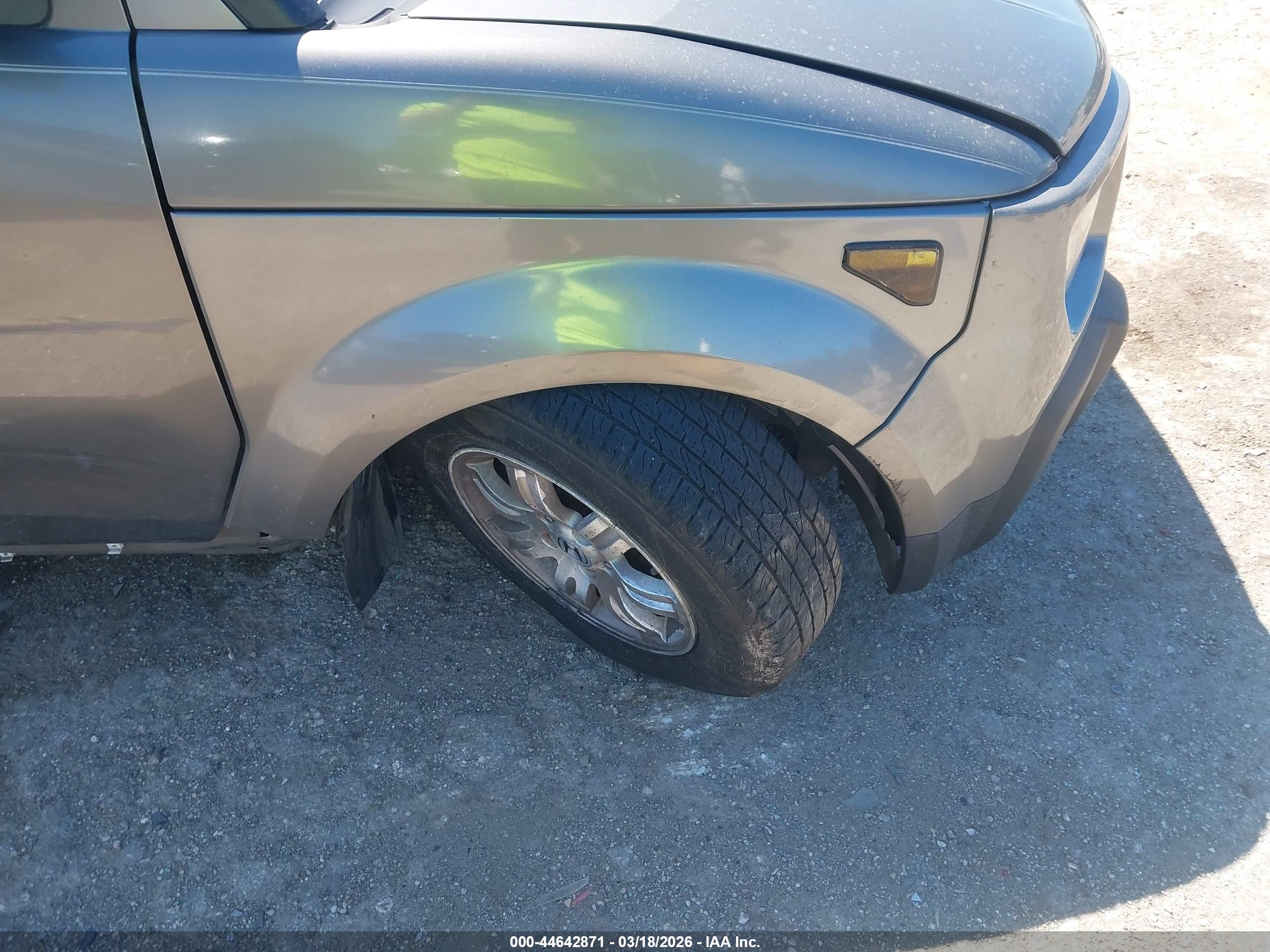 HONDA ELEMENT image 6
