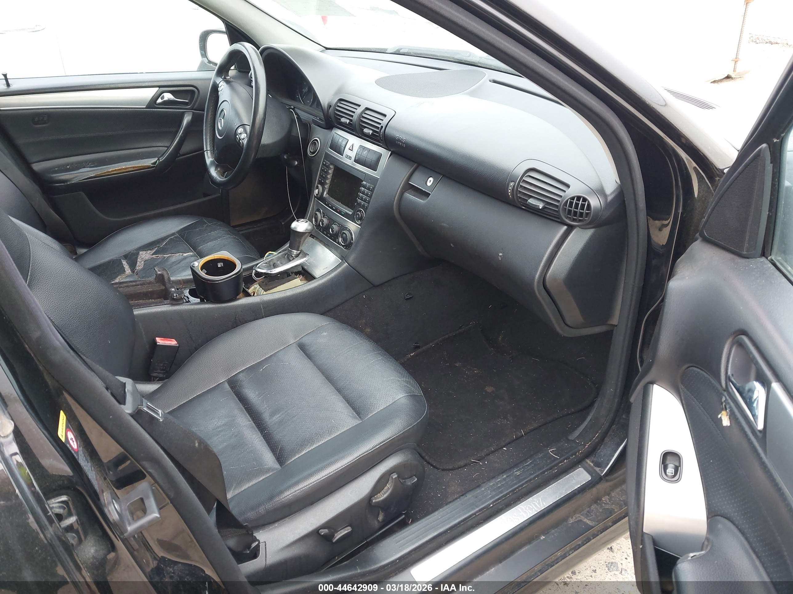 MERCEDES-BENZ C image 5