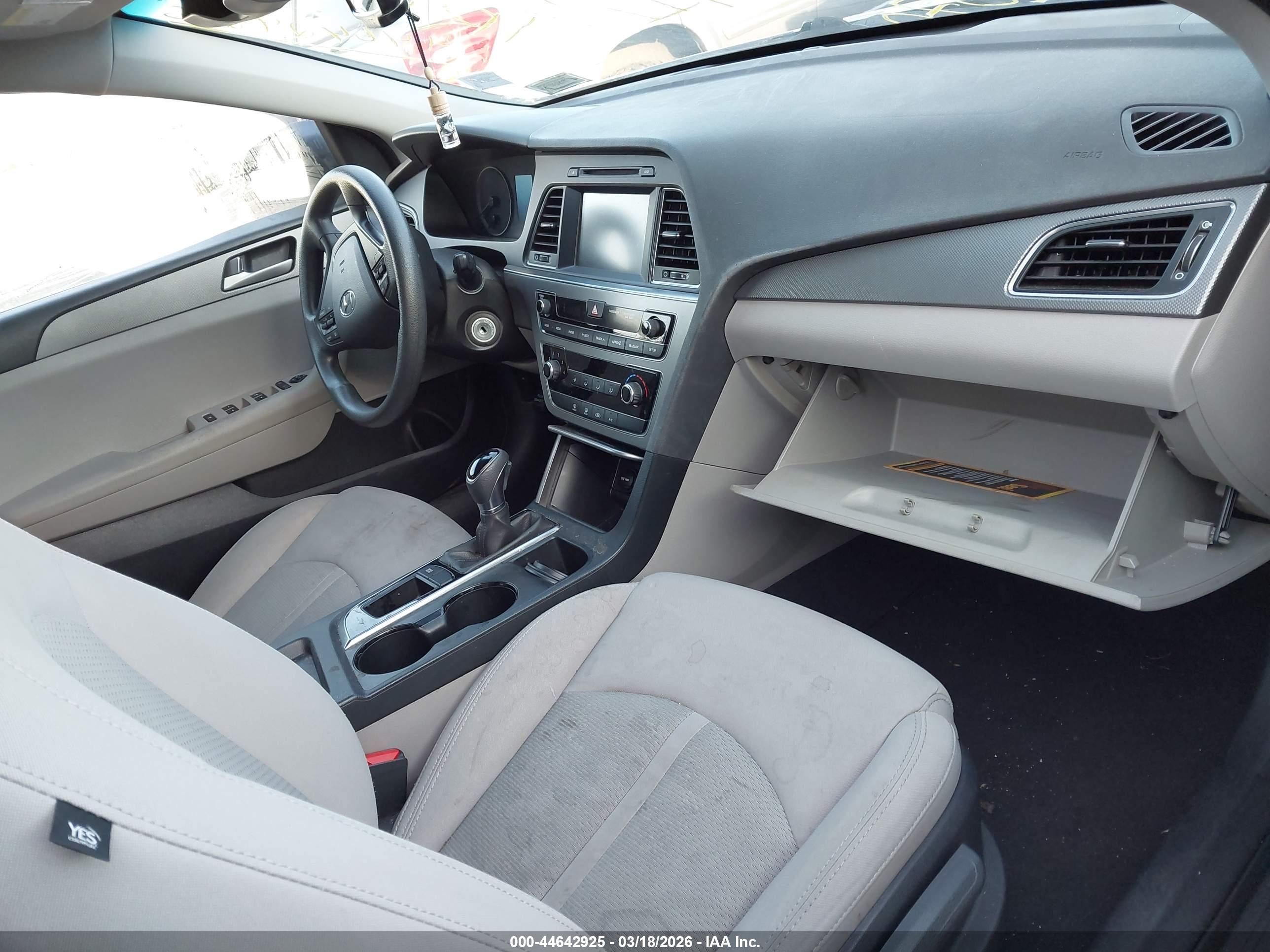 HYUNDAI SONATA image 5