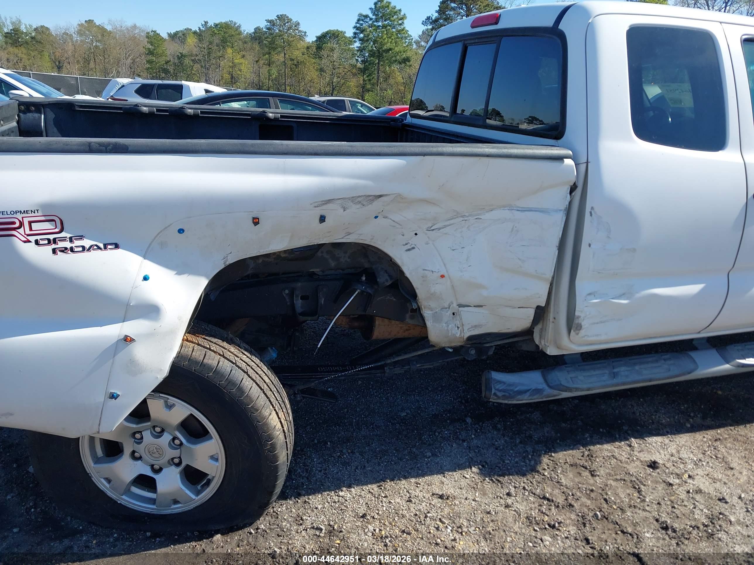 TOYOTA TACOMA image 6