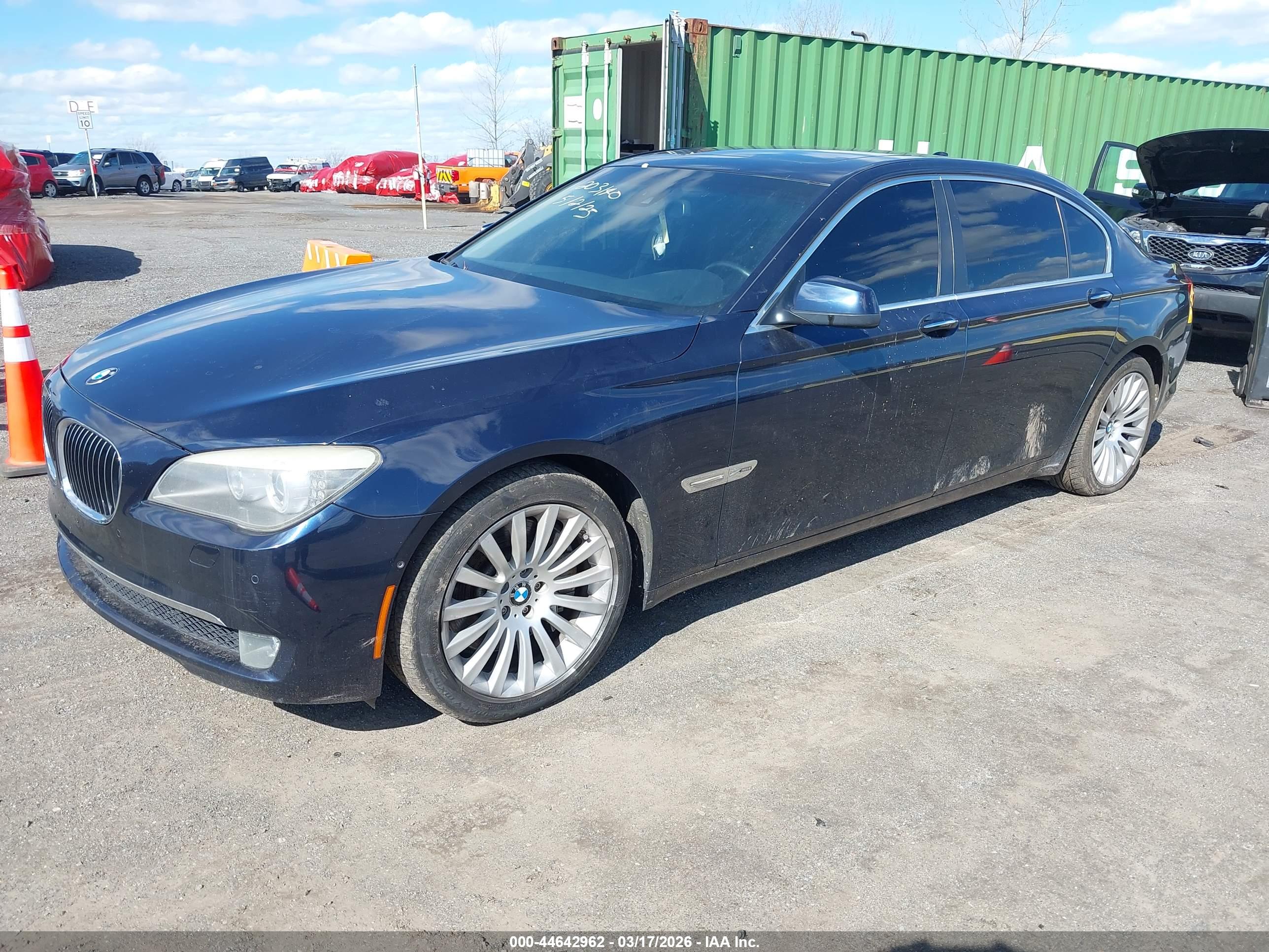 BMW 750LI image 2