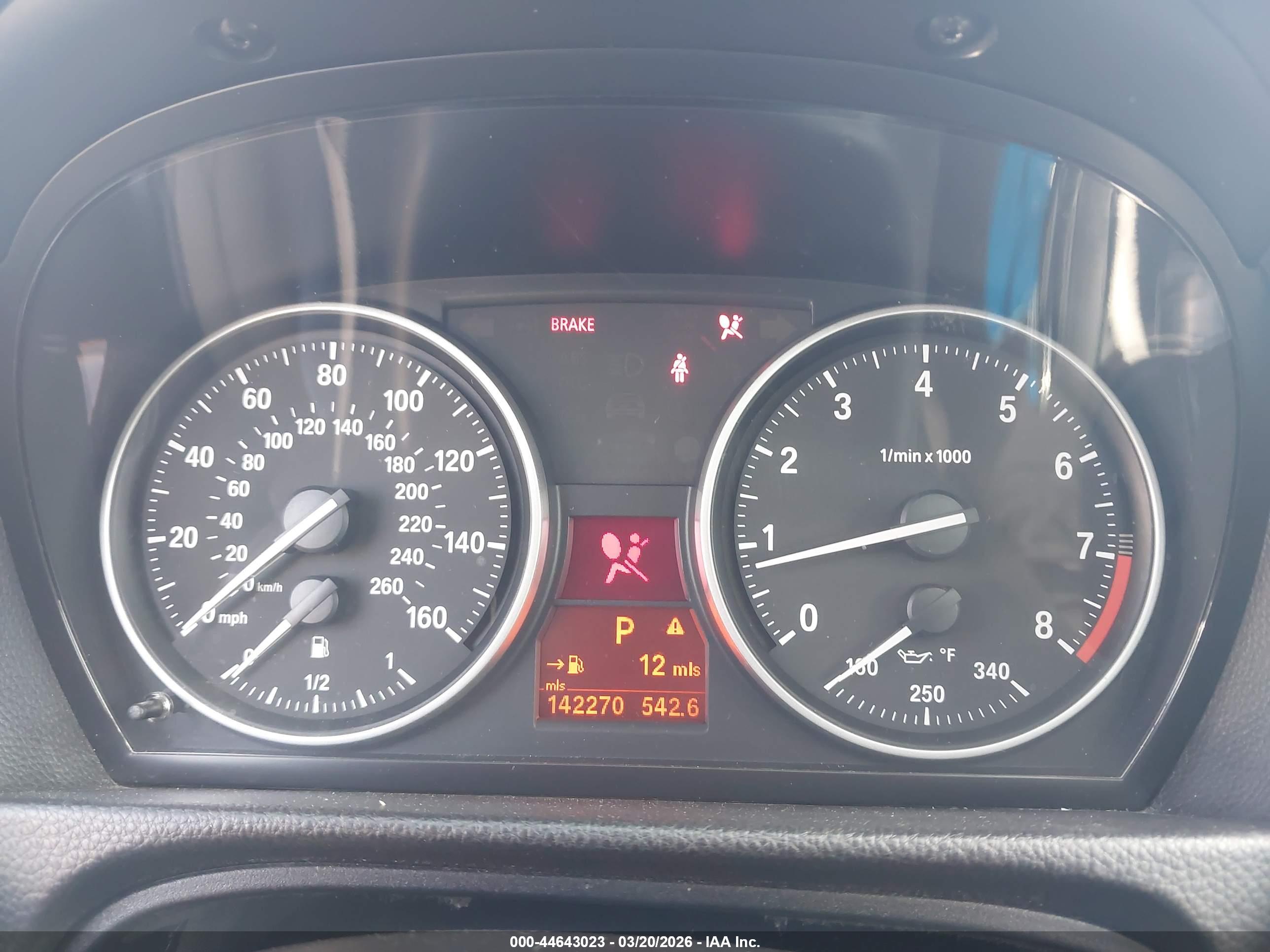BMW 335I image 7