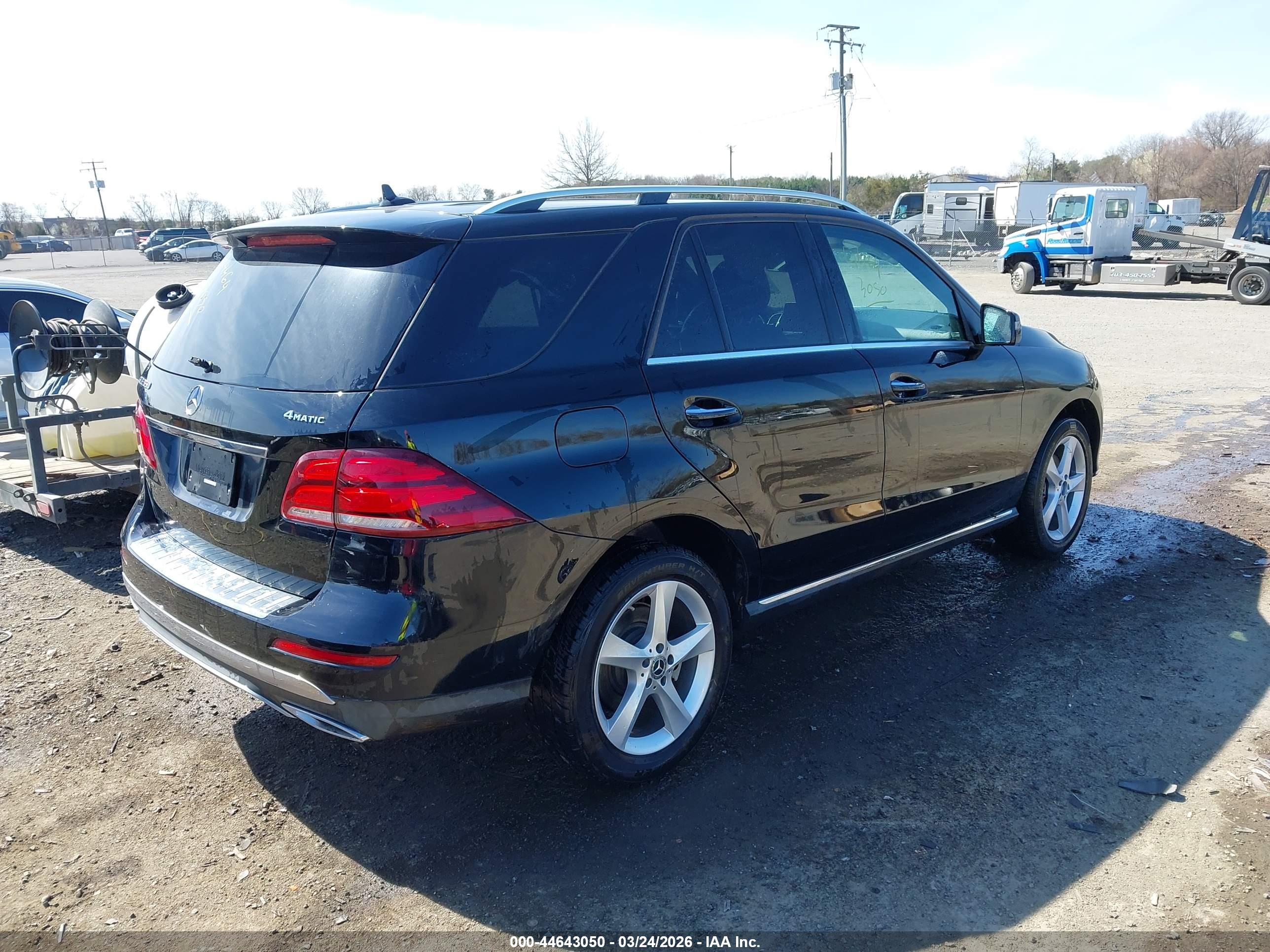 MERCEDES-BENZ GLE image 4