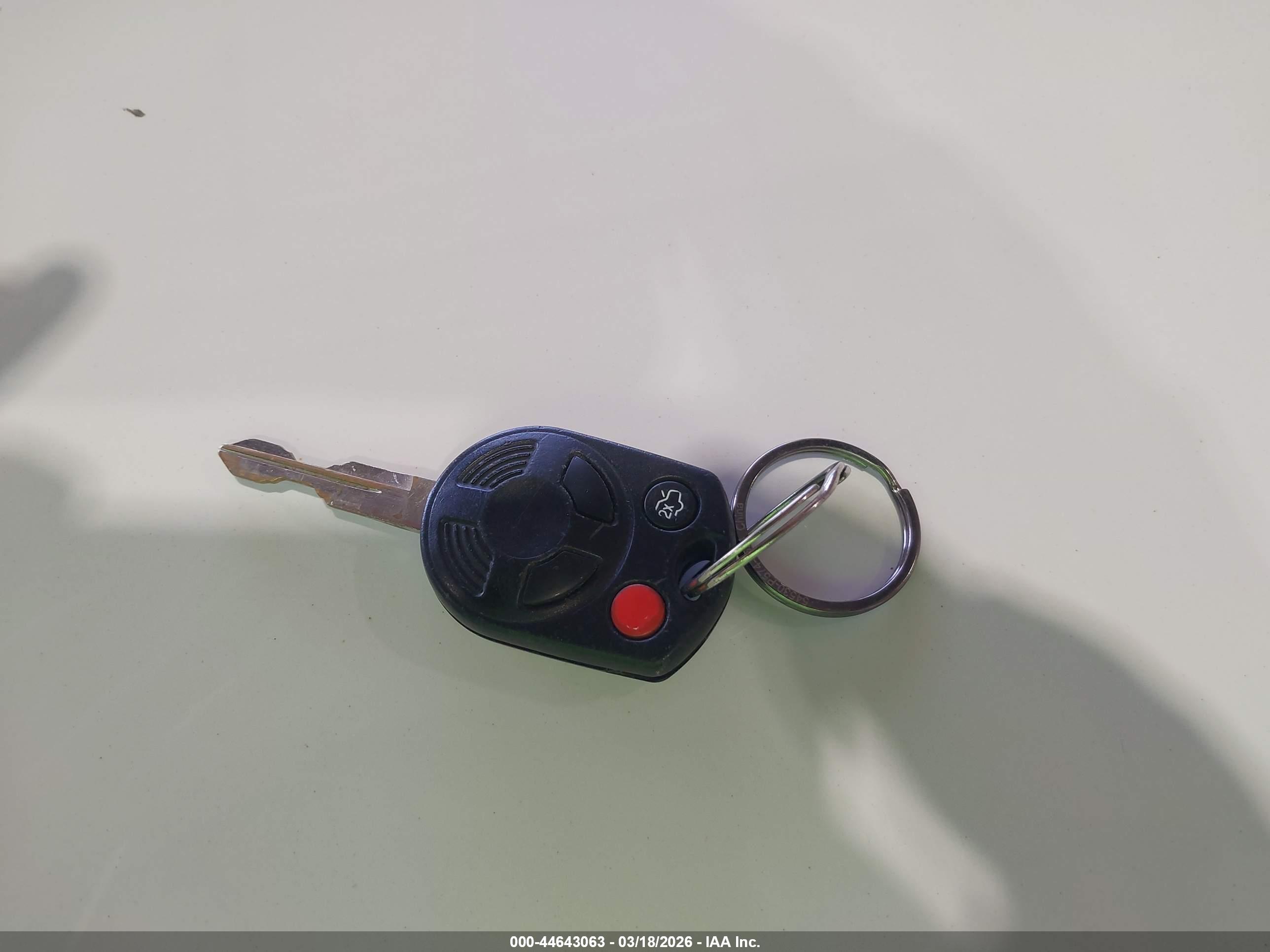 FORD FUSION image 11
