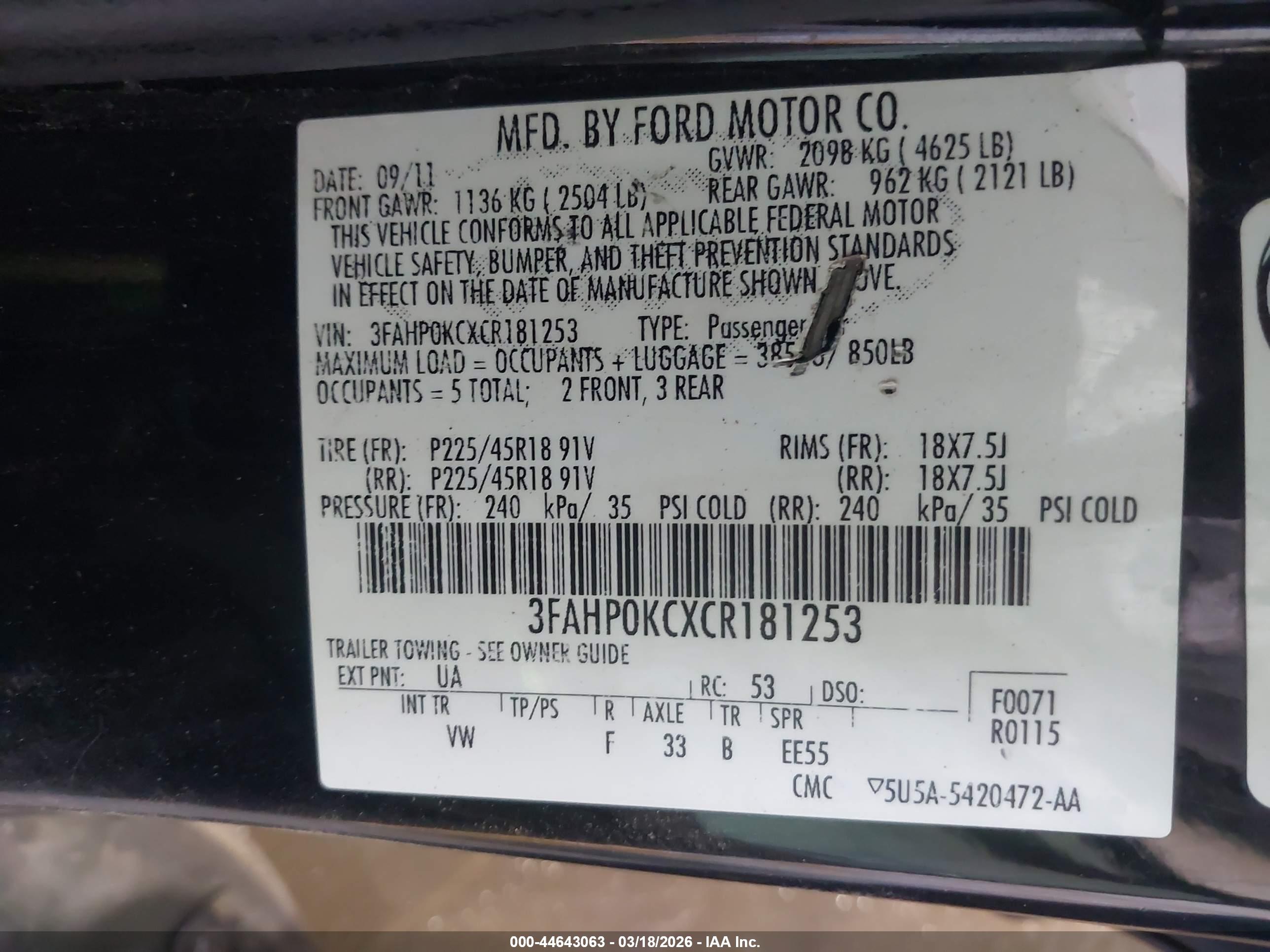 FORD FUSION image 9