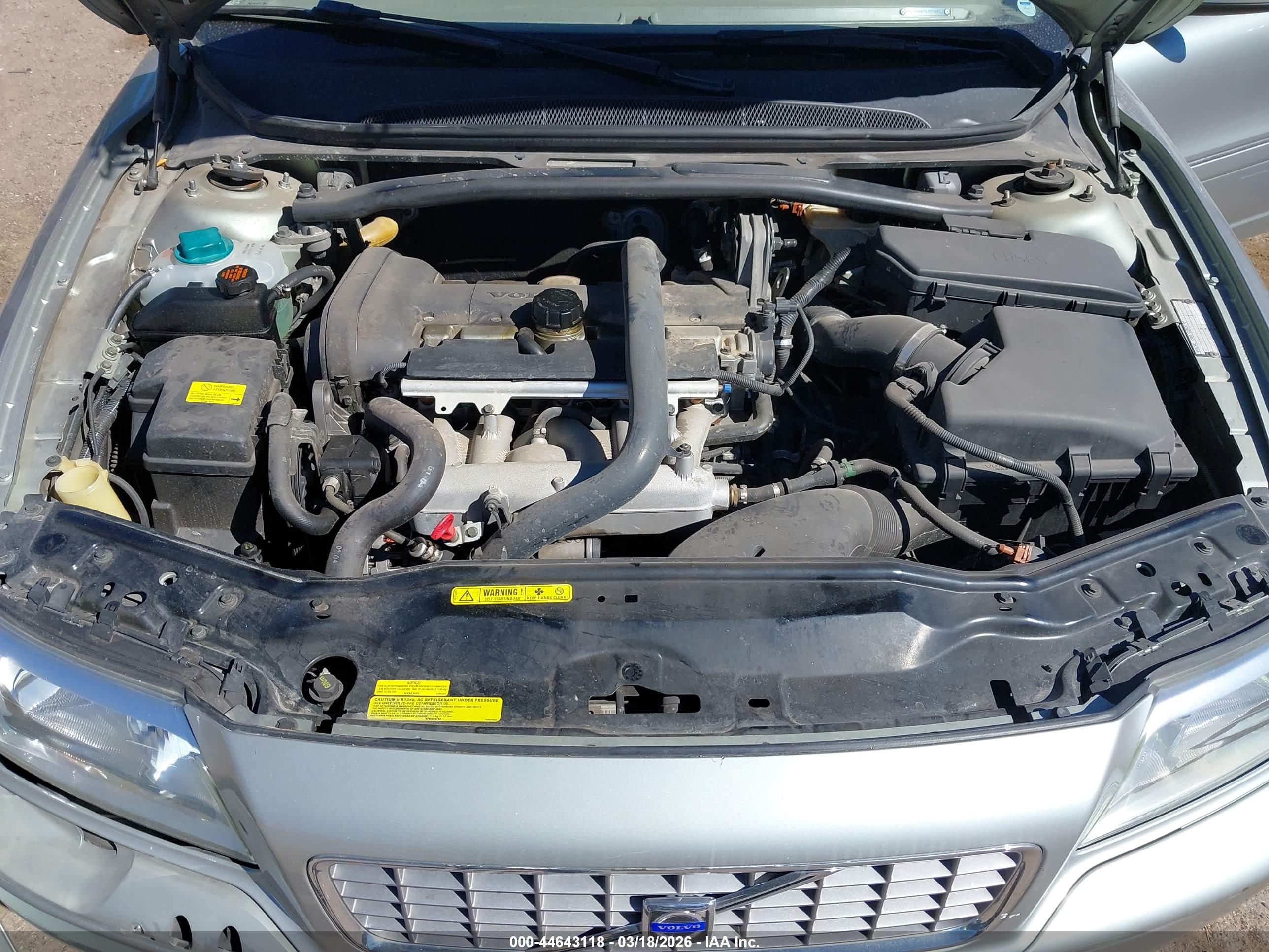 VOLVO S80 image 10