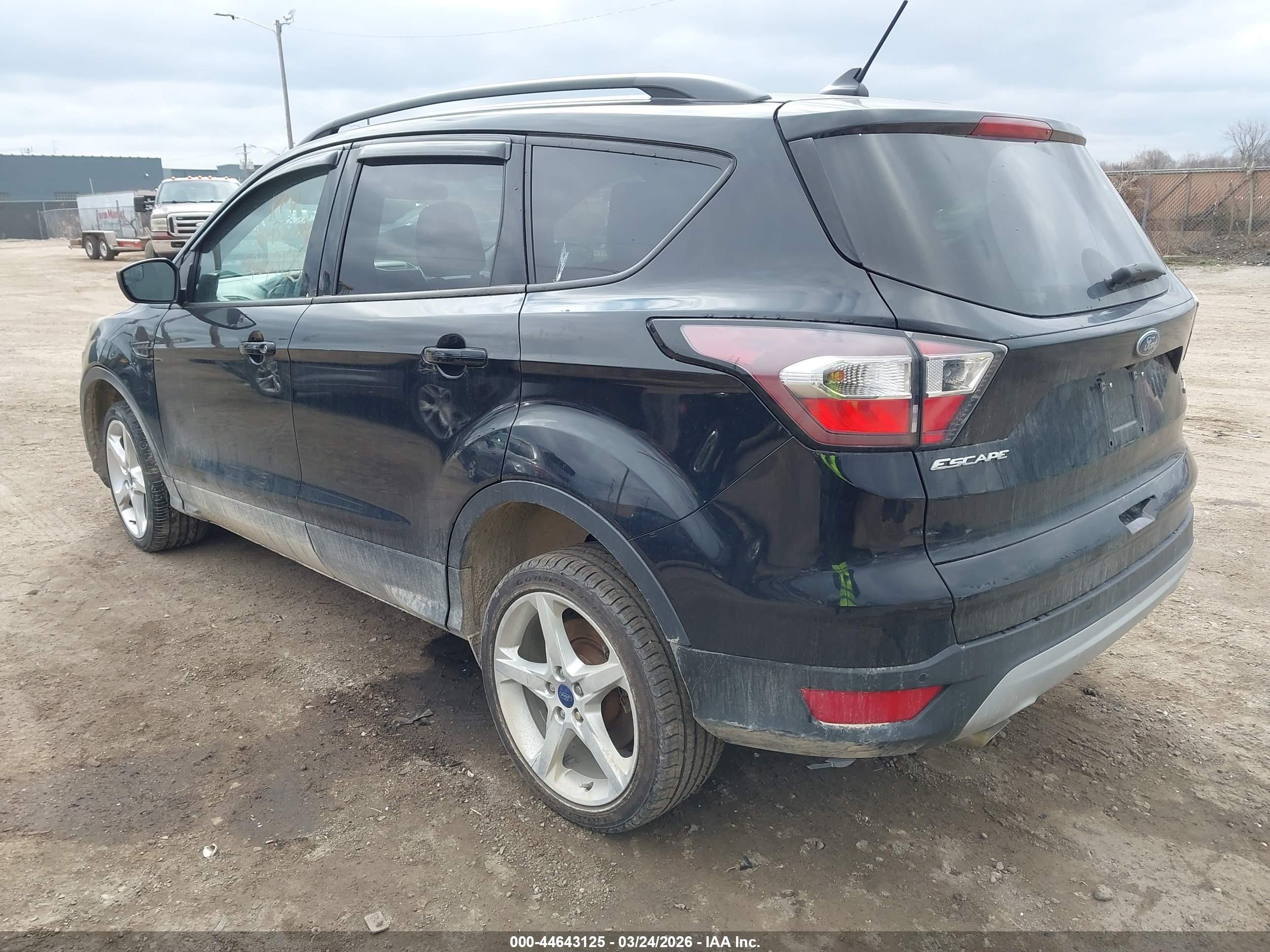 FORD ESCAPE image 3