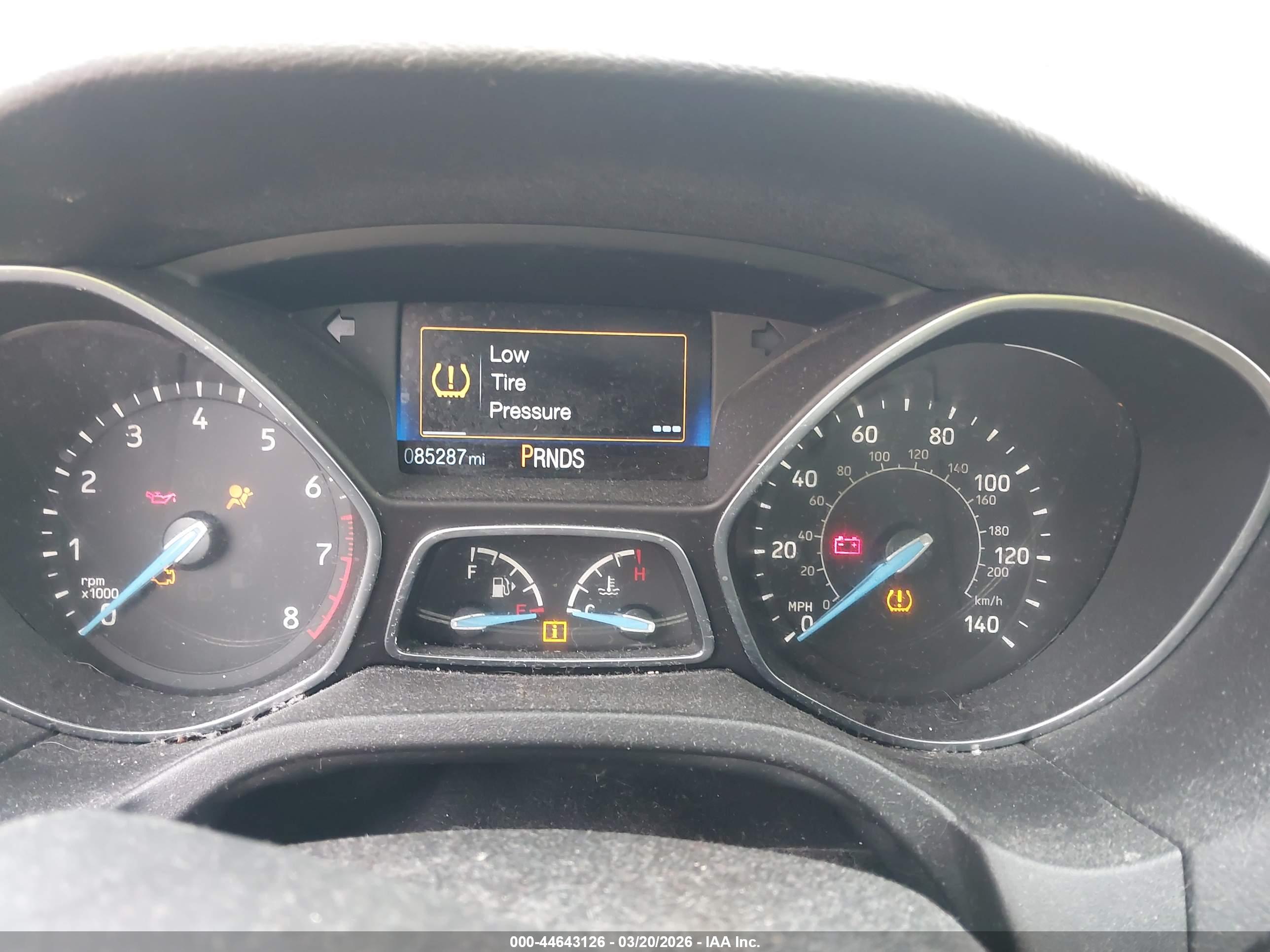 FORD FOCUS image 7
