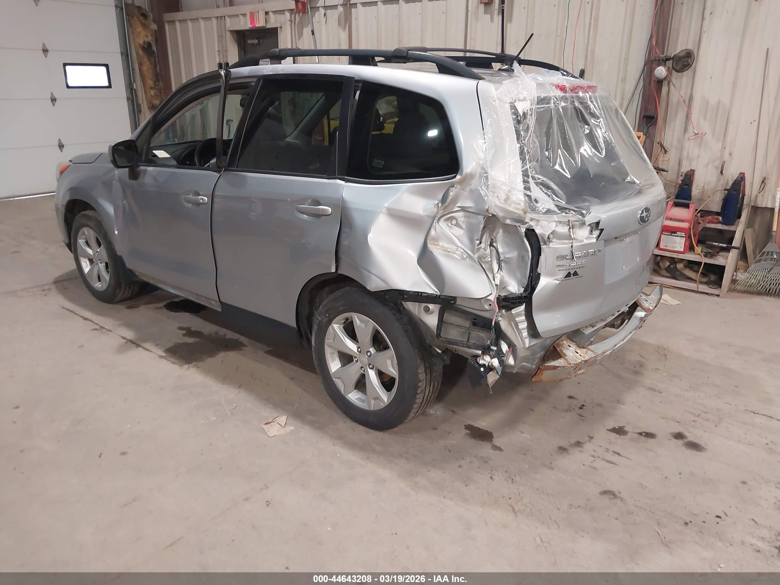SUBARU FORESTER image 3