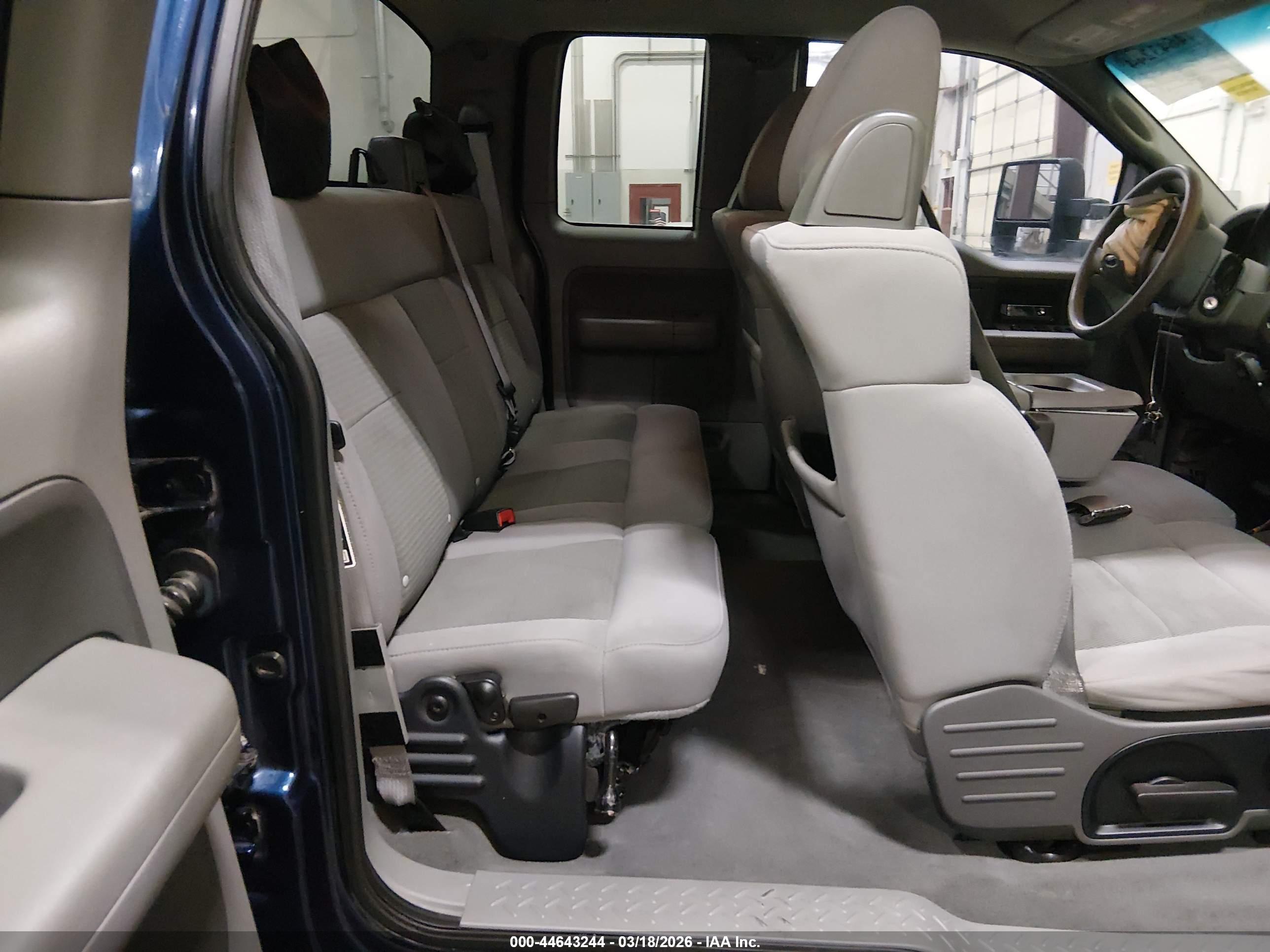 FORD F-150 image 8