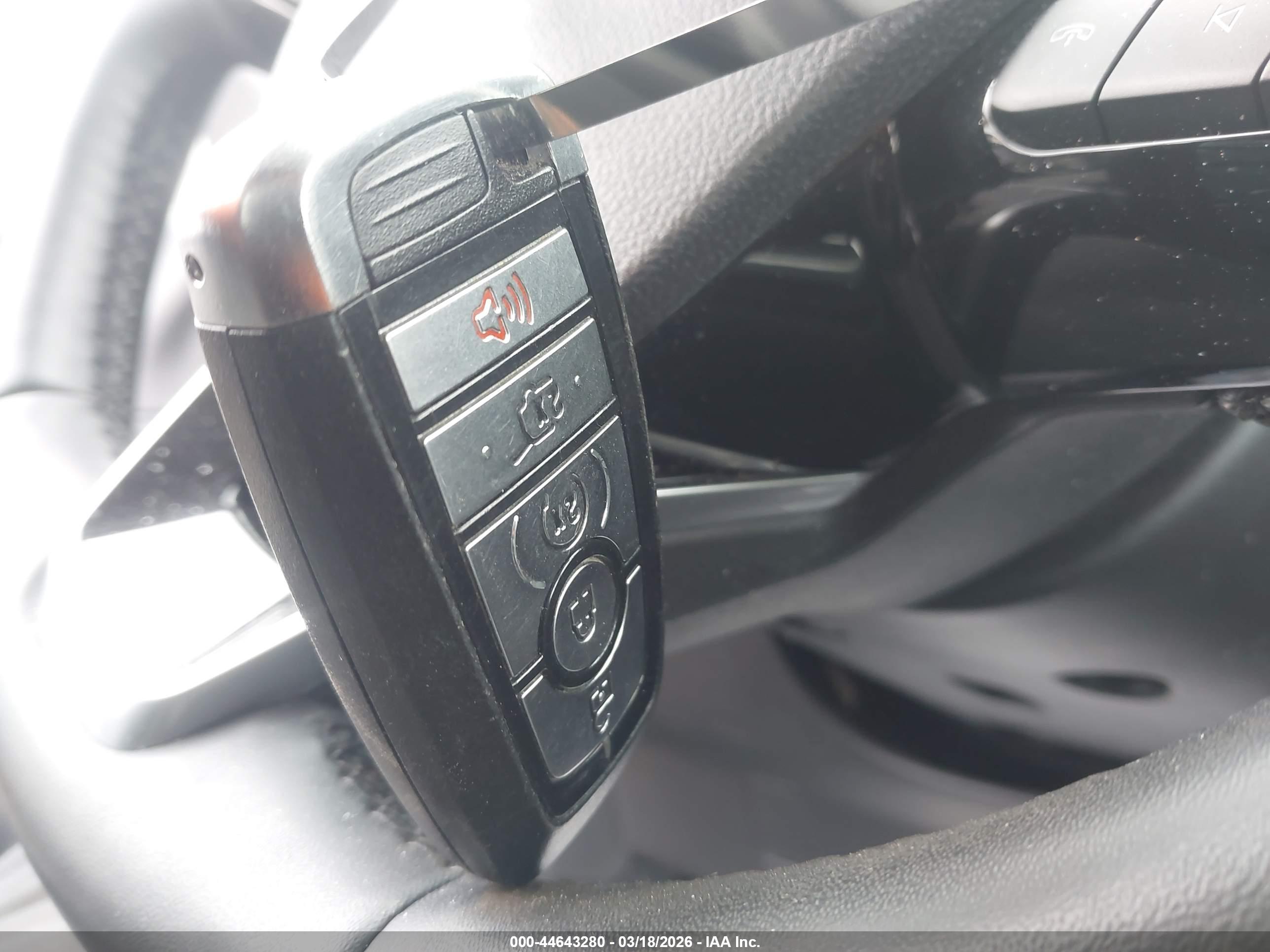 FORD ESCAPE image 11