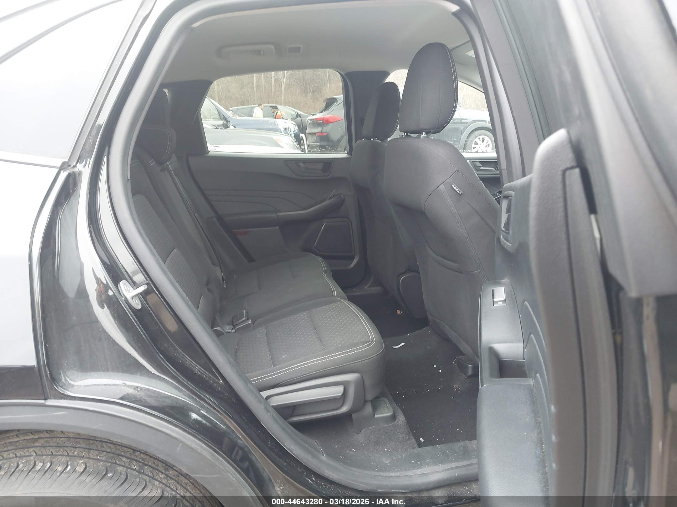 FORD ESCAPE image 8