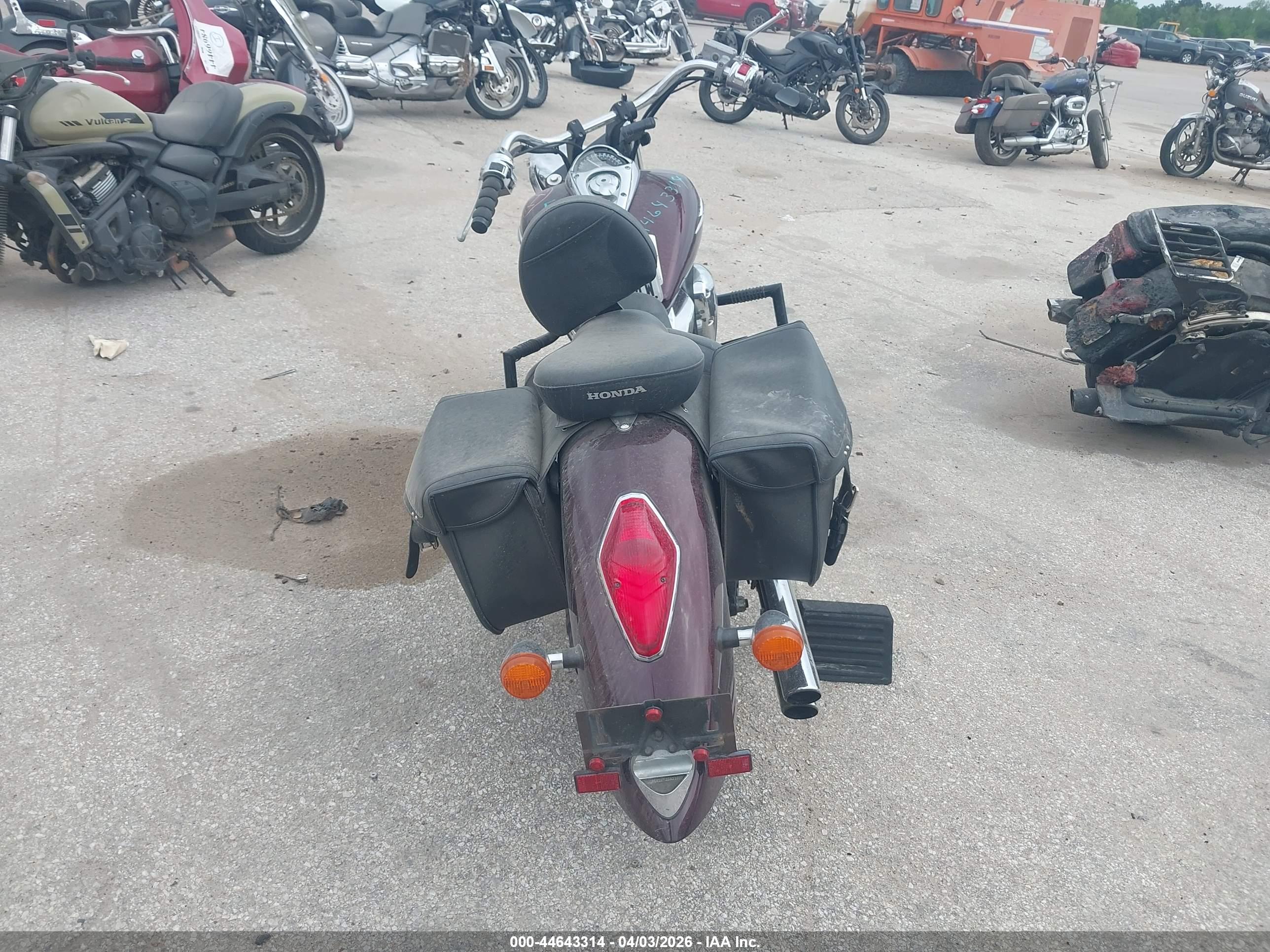 HONDA VTX1300 image 6