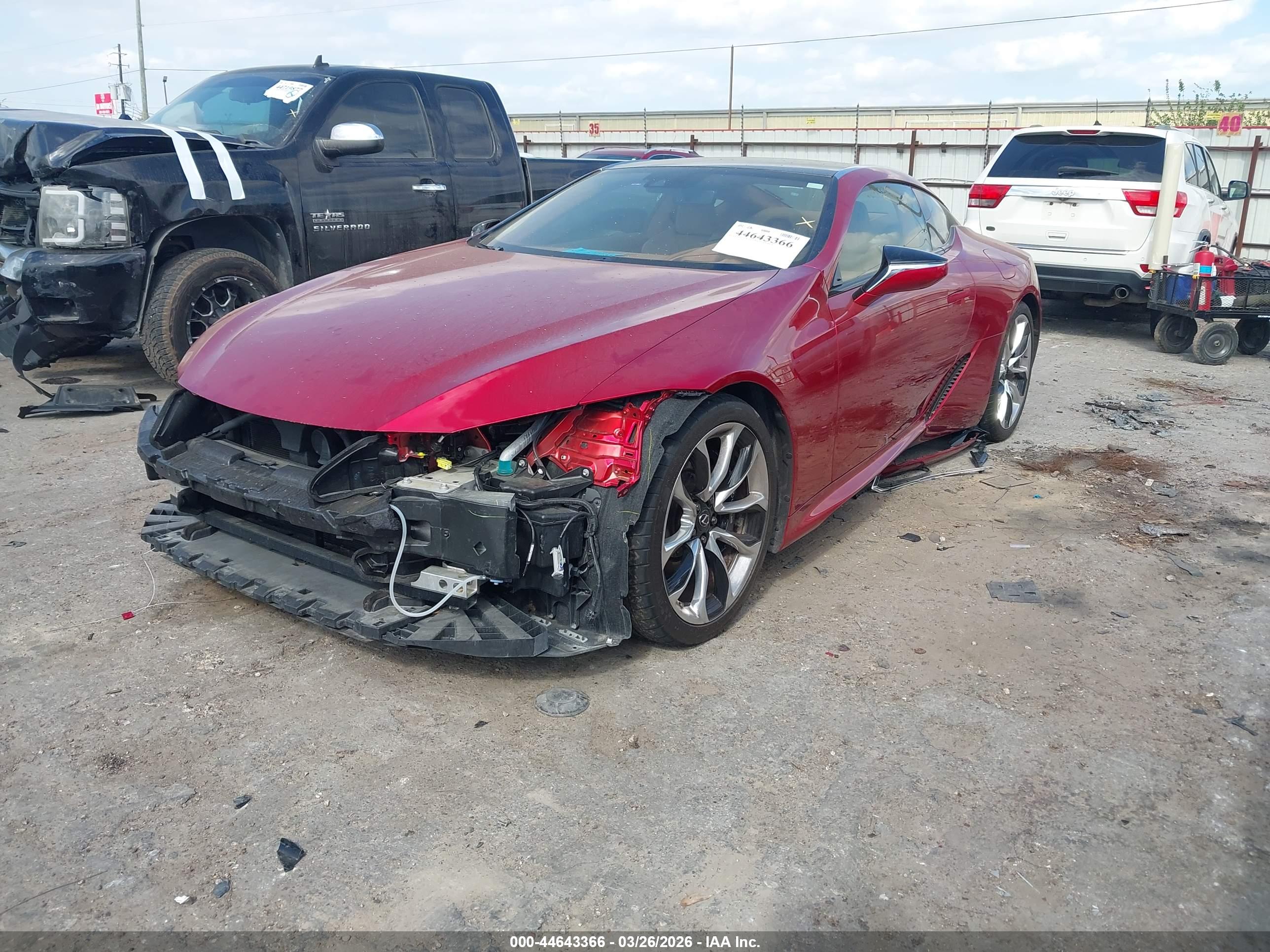 LEXUS LC image 2