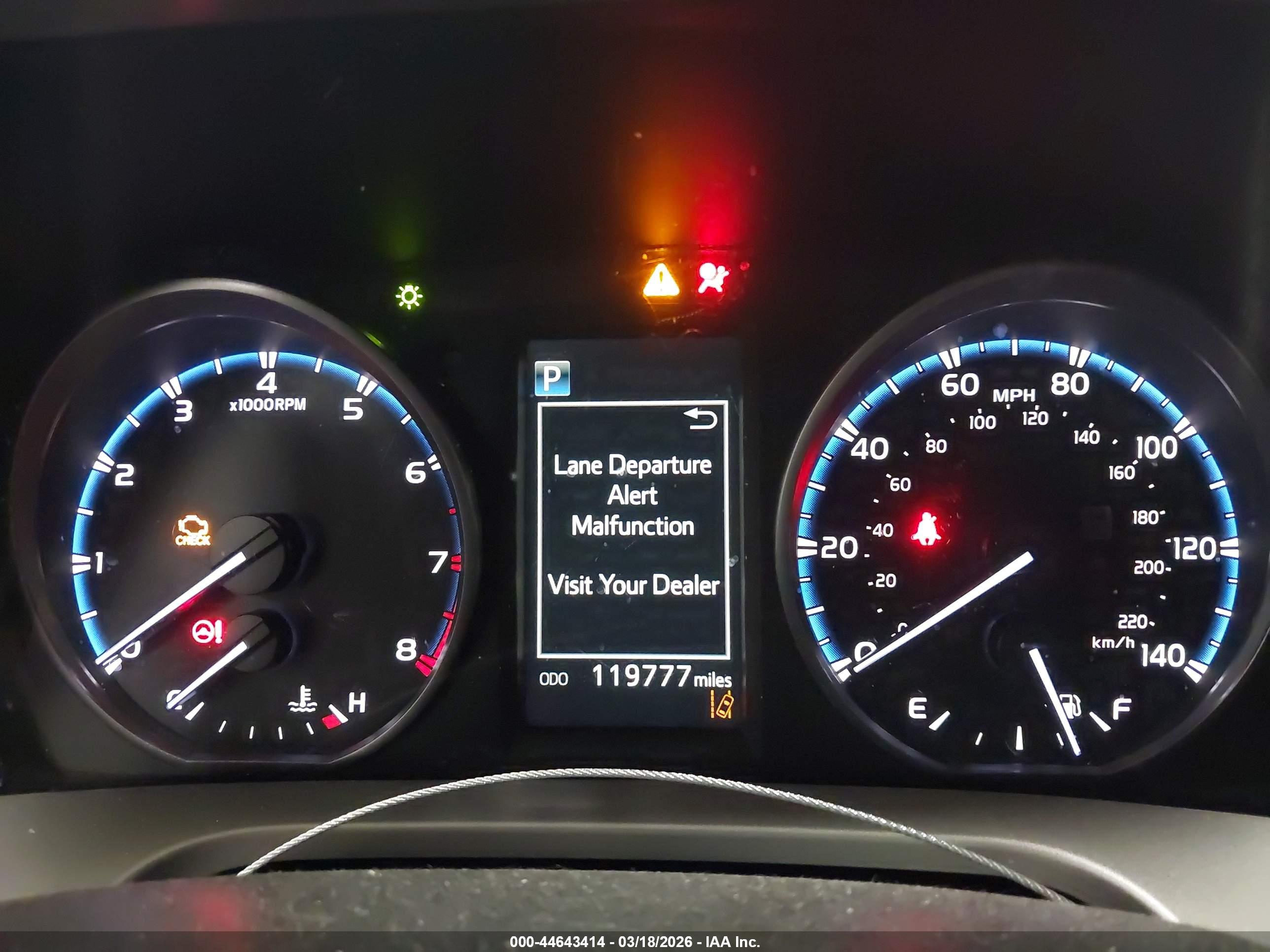 TOYOTA RAV4 image 7