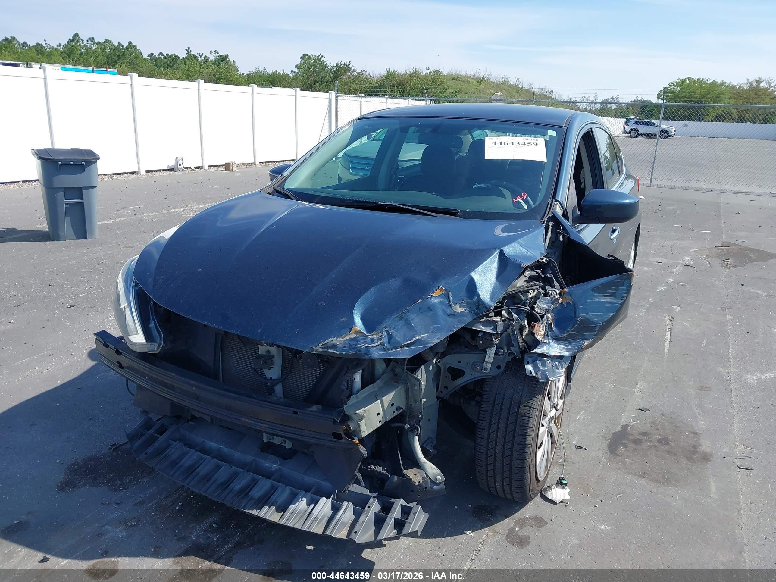 NISSAN SENTRA image 6