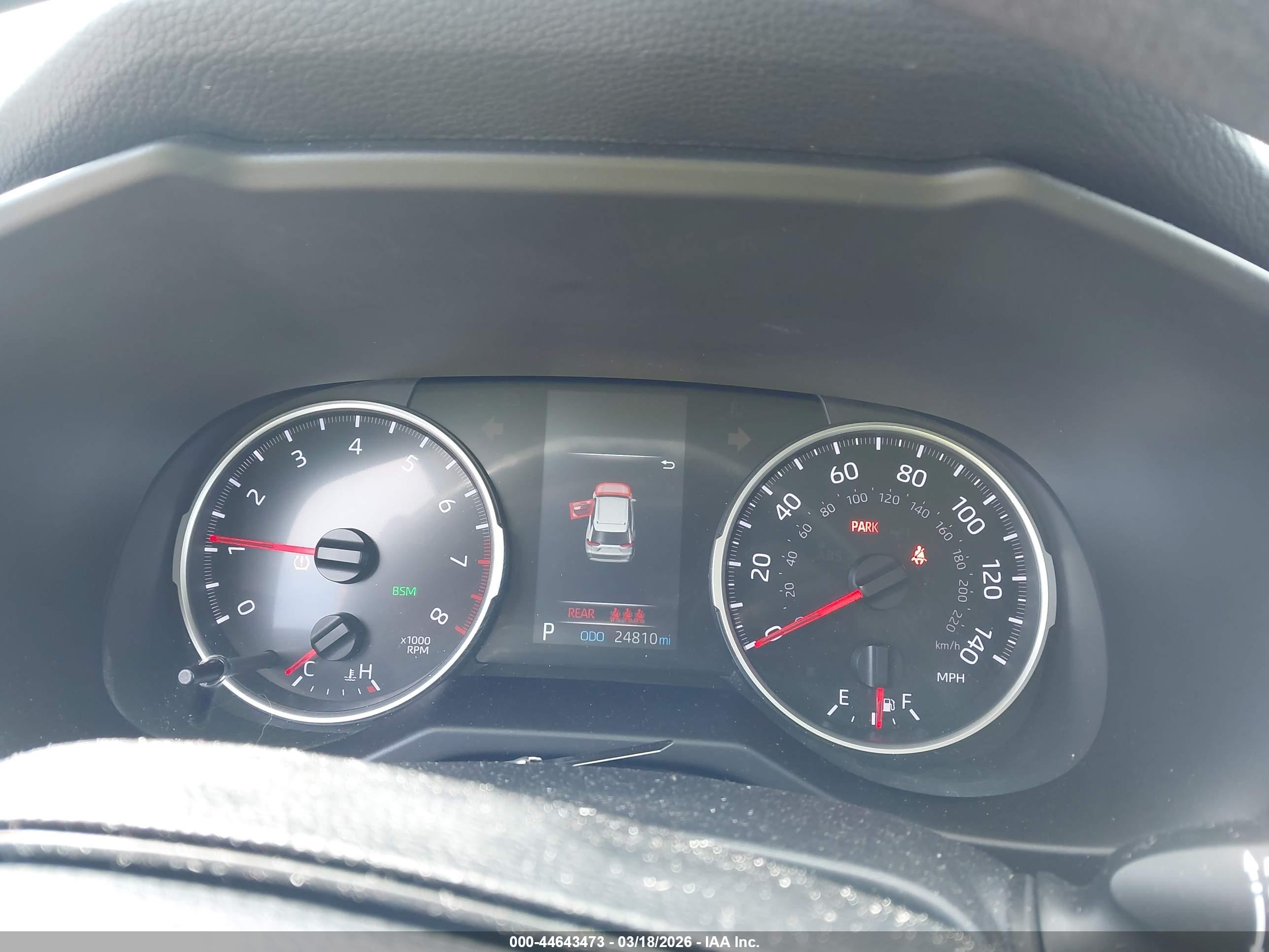TOYOTA RAV4 image 7