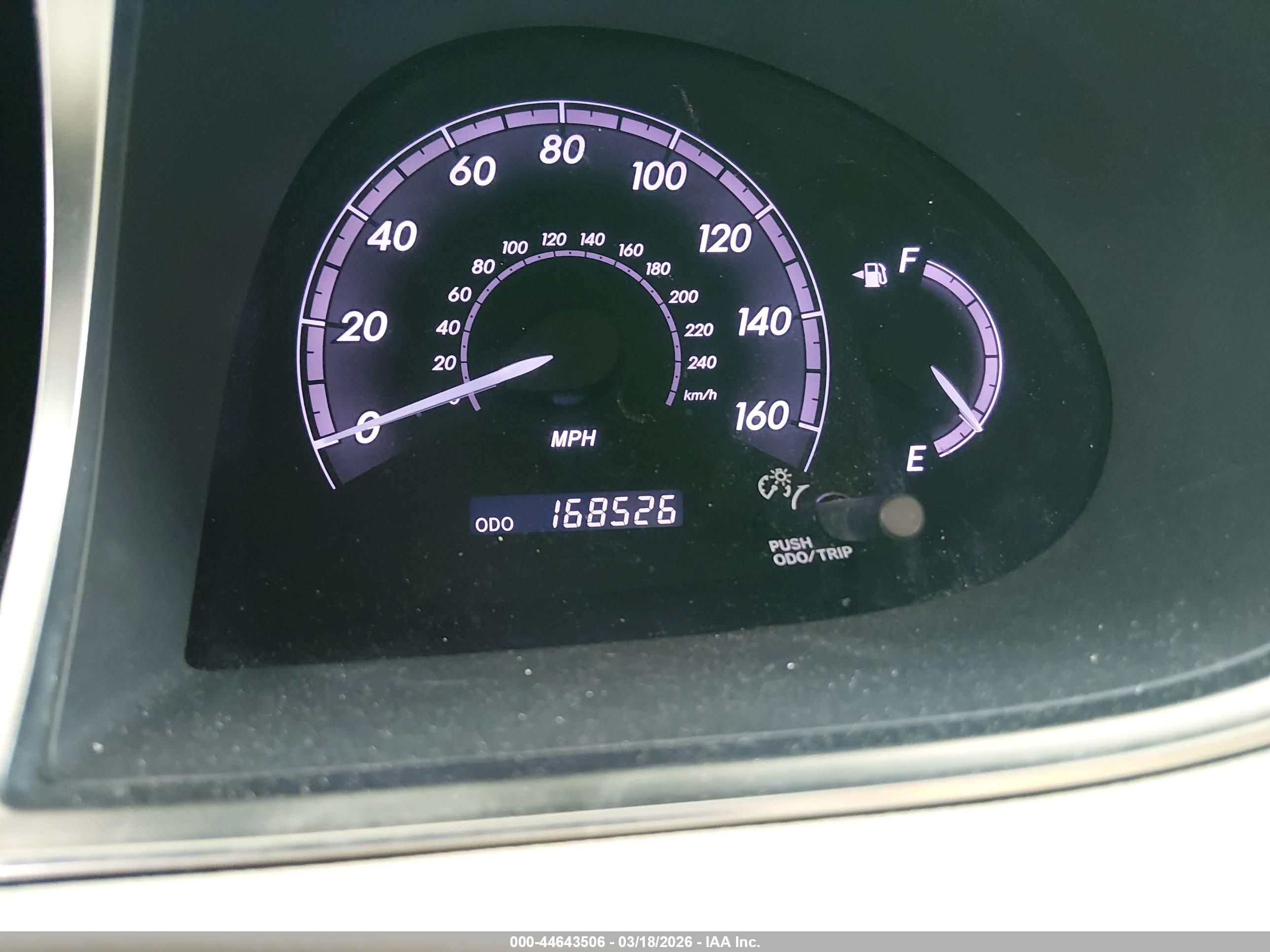 TOYOTA AVALON image 7