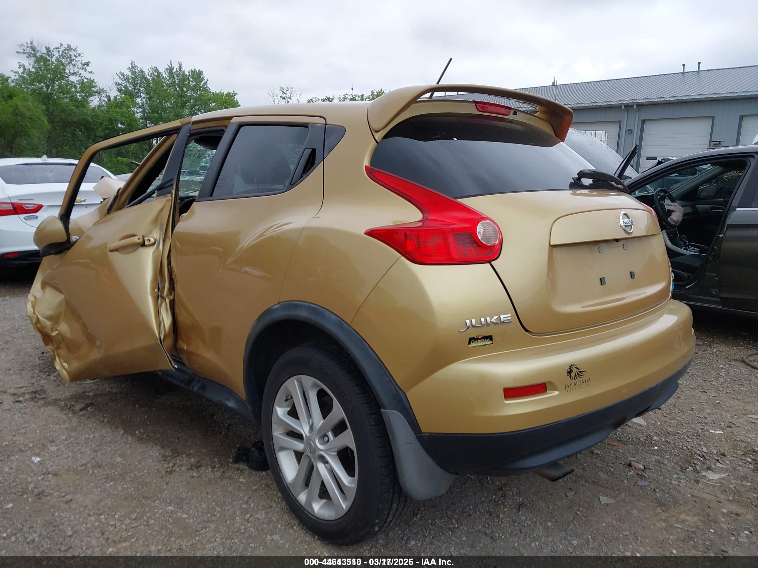 NISSAN JUKE image 3