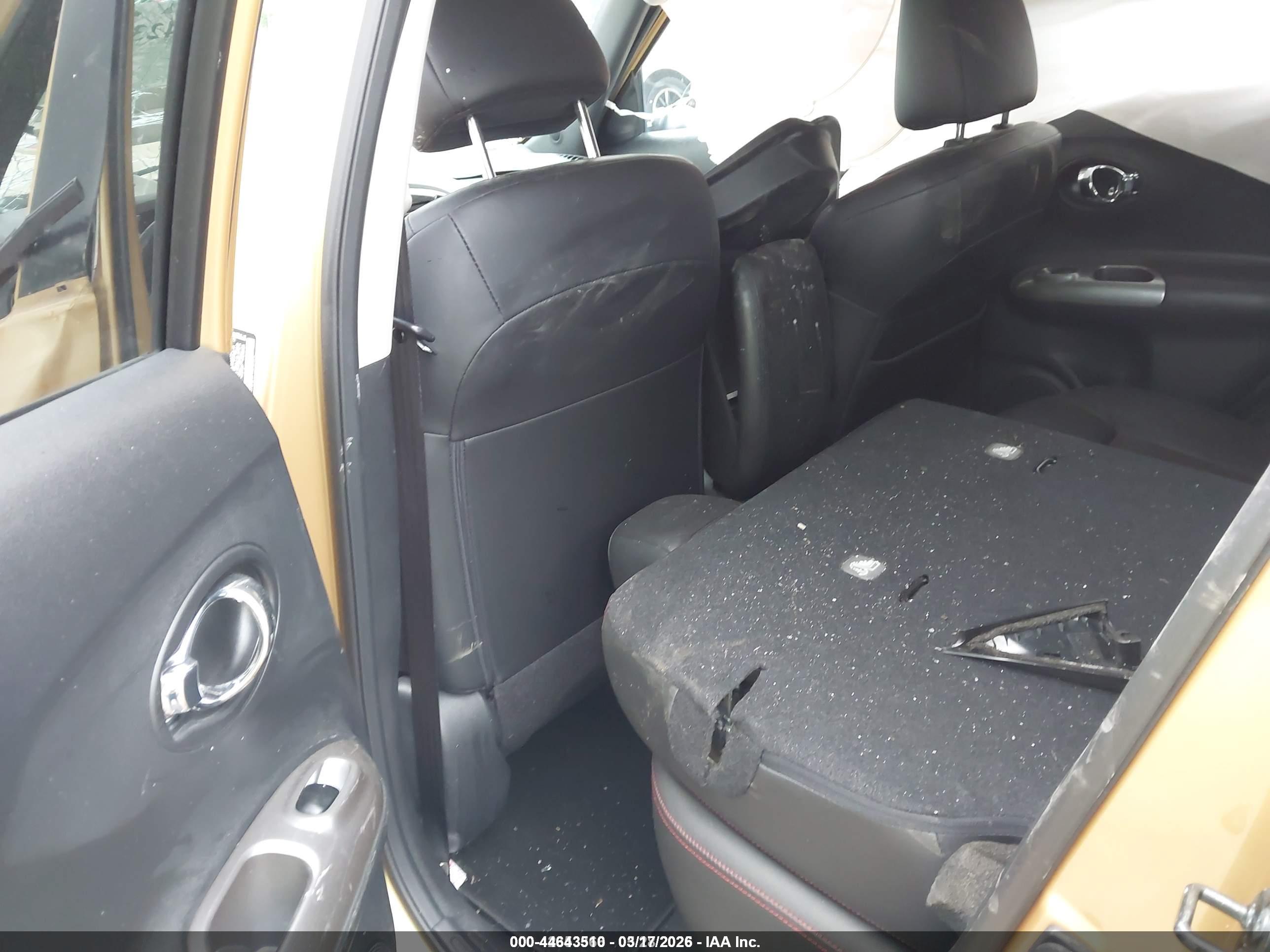 NISSAN JUKE image 8