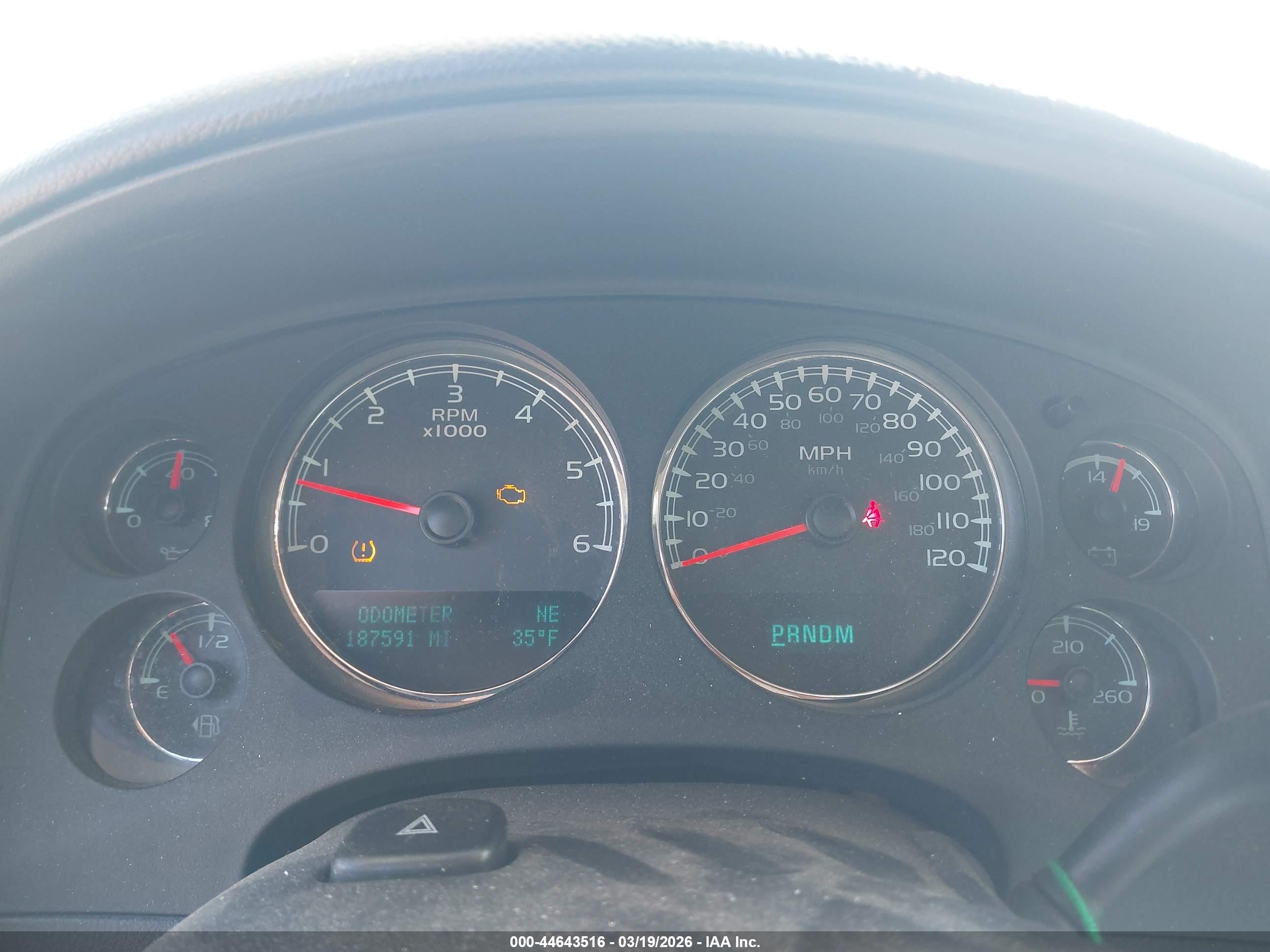 CHEVROLET AVALANCHE image 7