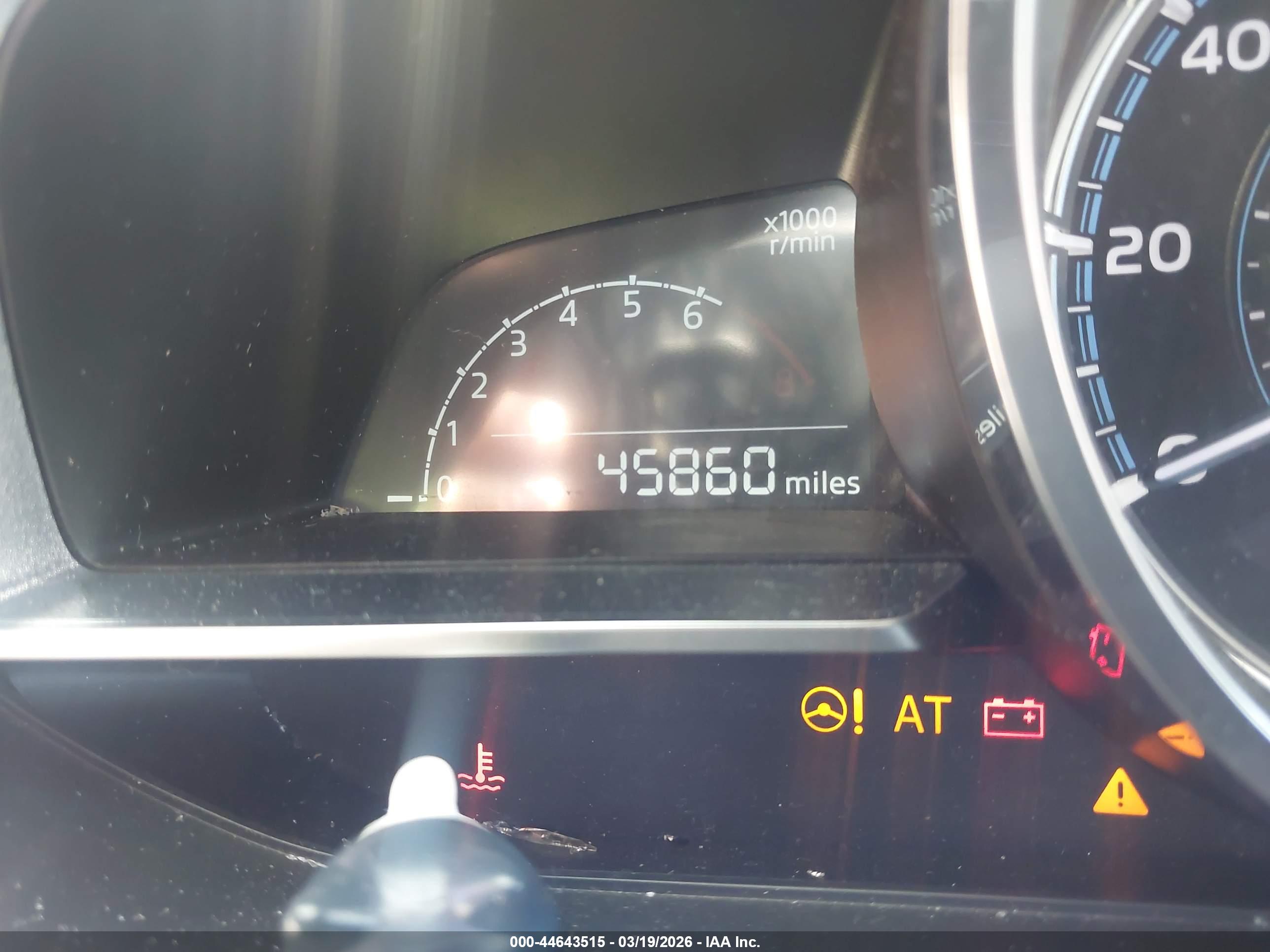 TOYOTA YARIS image 7