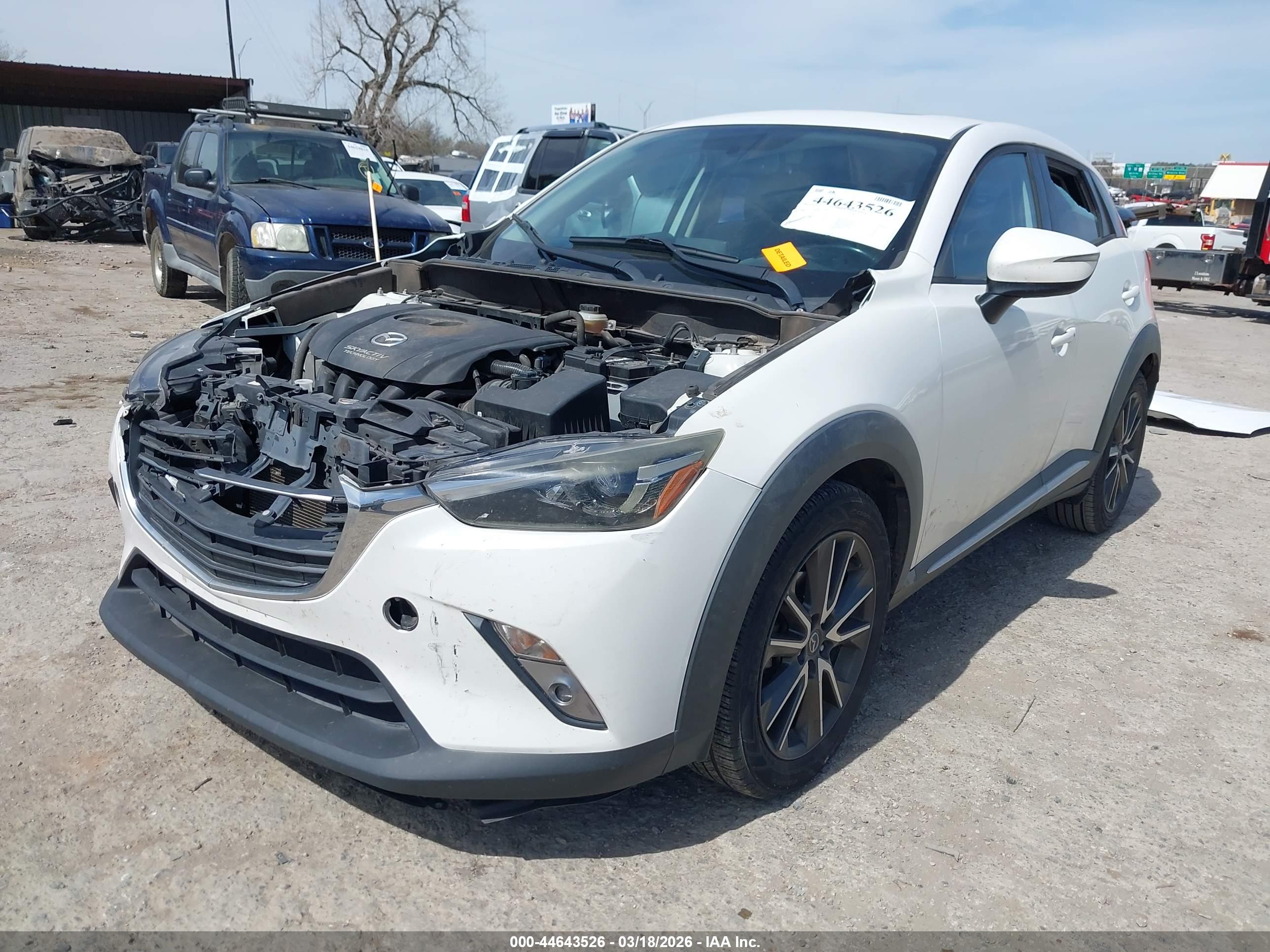 MAZDA CX-3 image 2