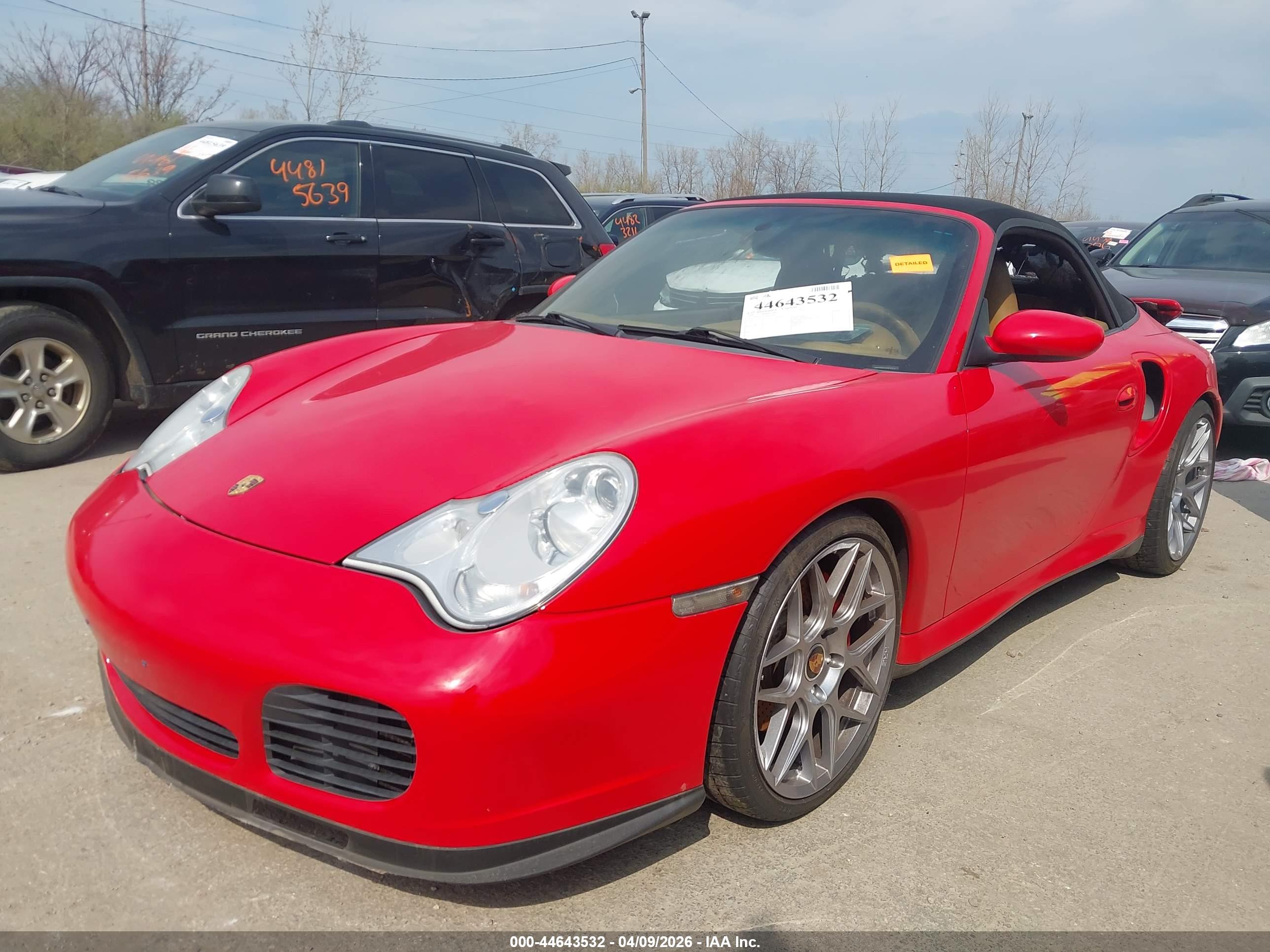 PORSCHE 911 image 2