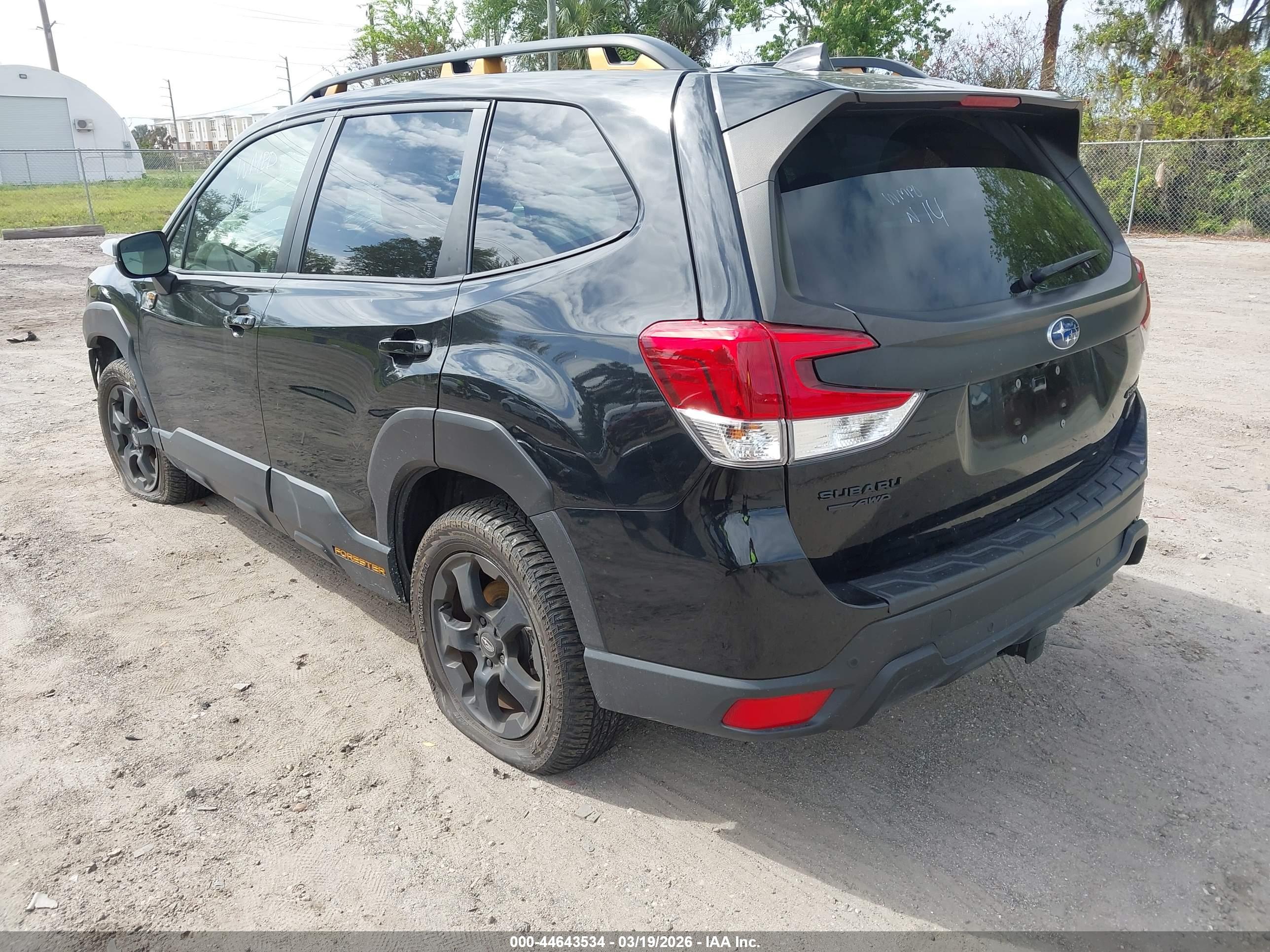 SUBARU FORESTER image 3