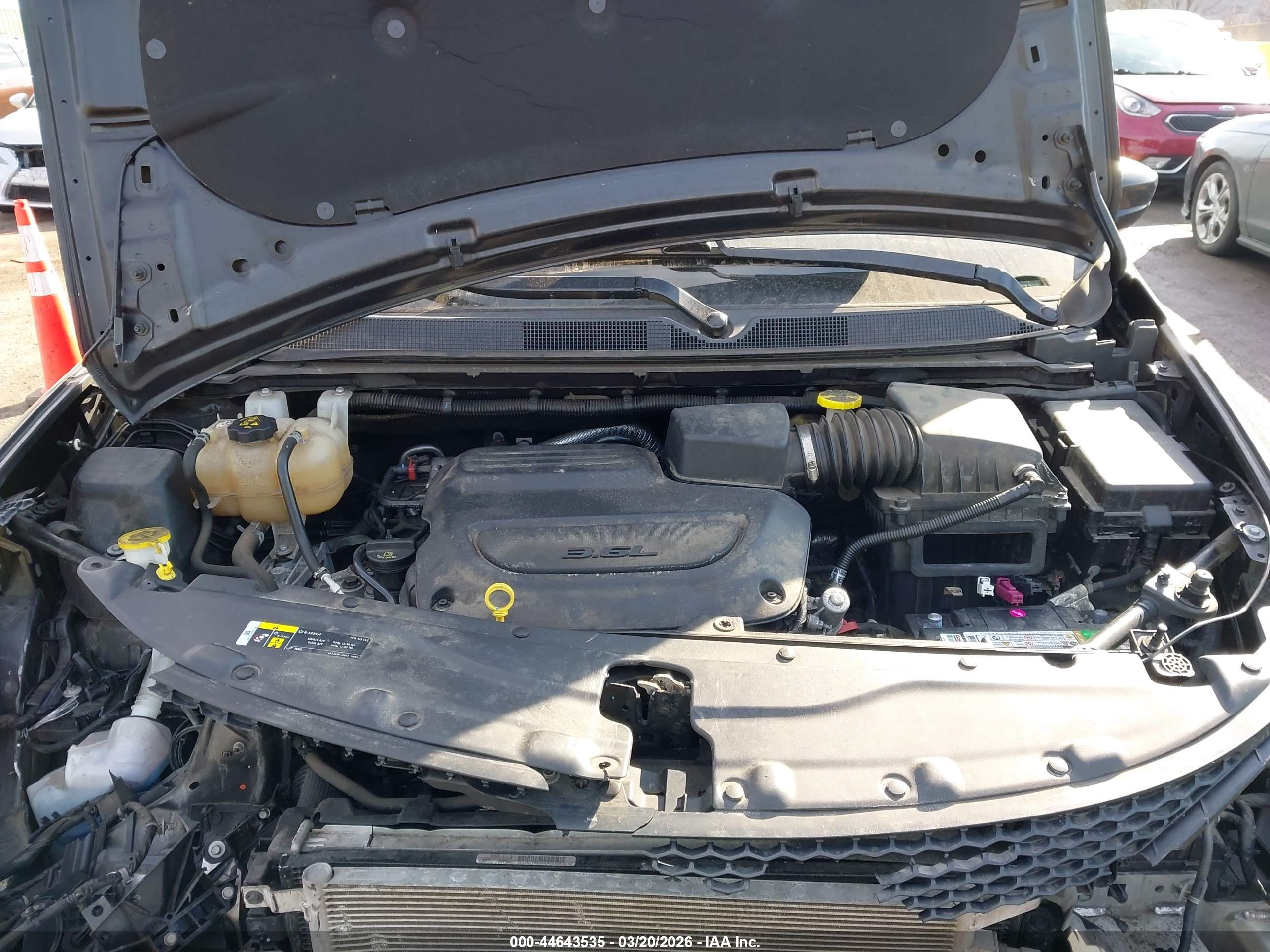 CHRYSLER PACIFICA image 10