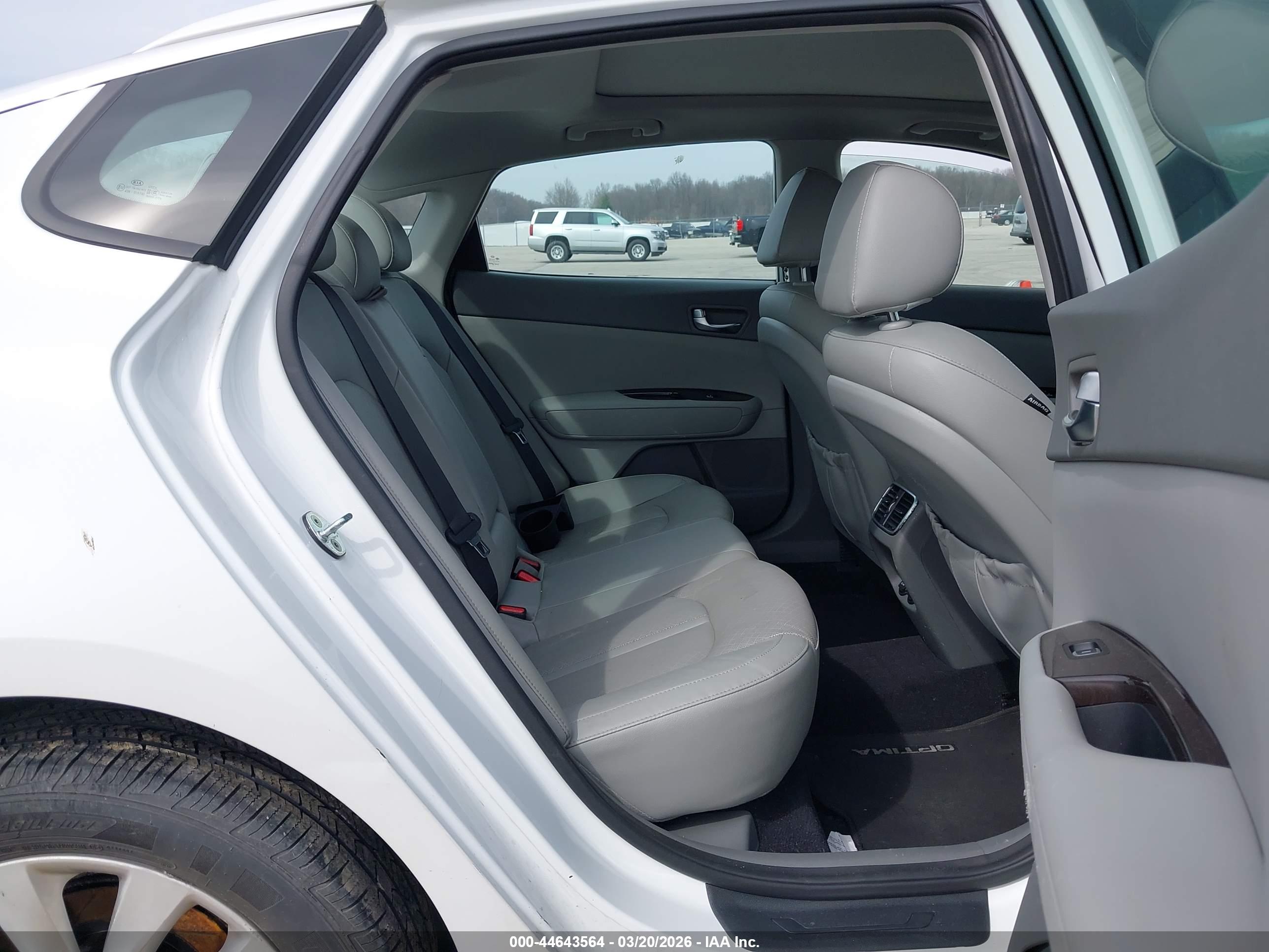 KIA OPTIMA image 8