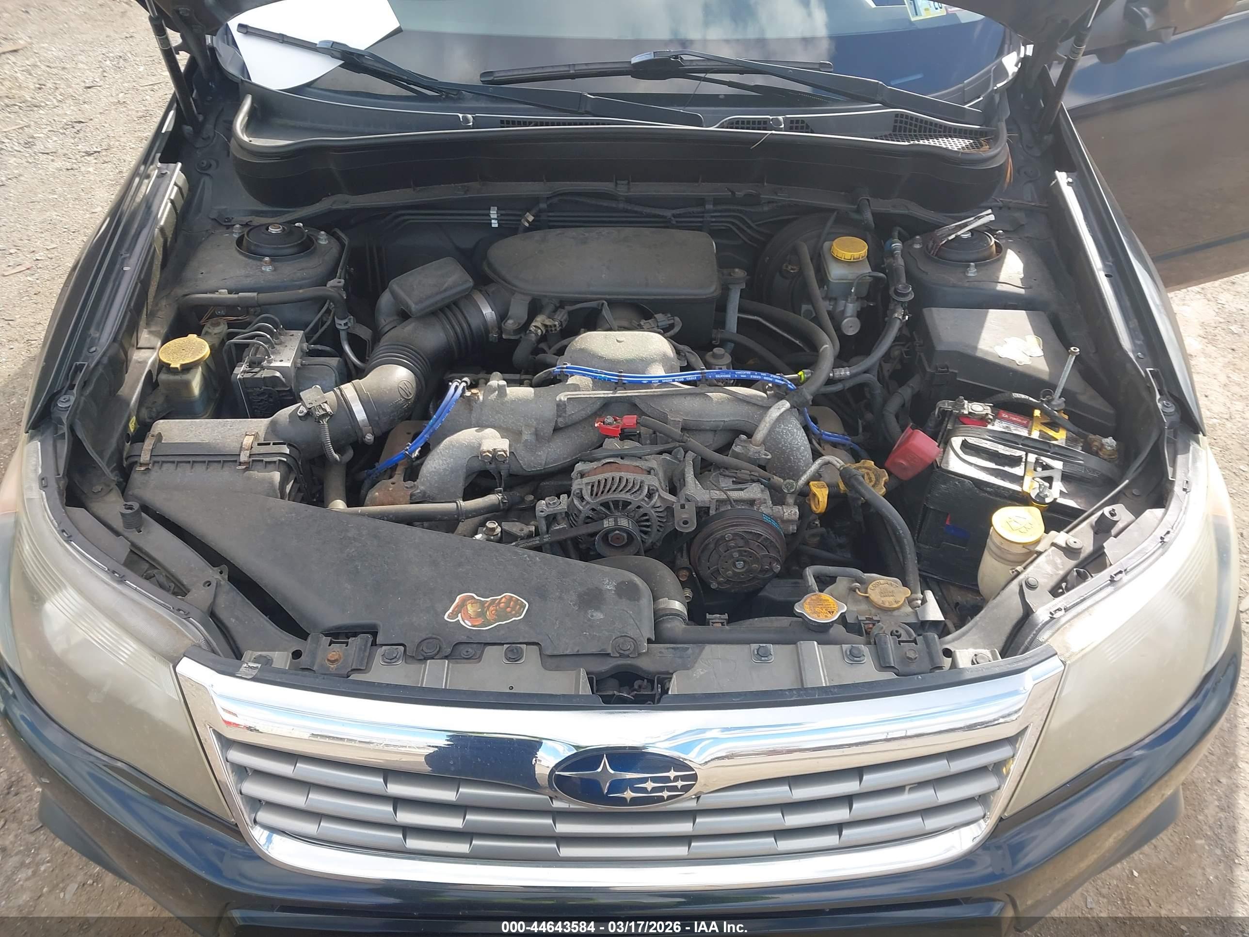 SUBARU FORESTER image 10