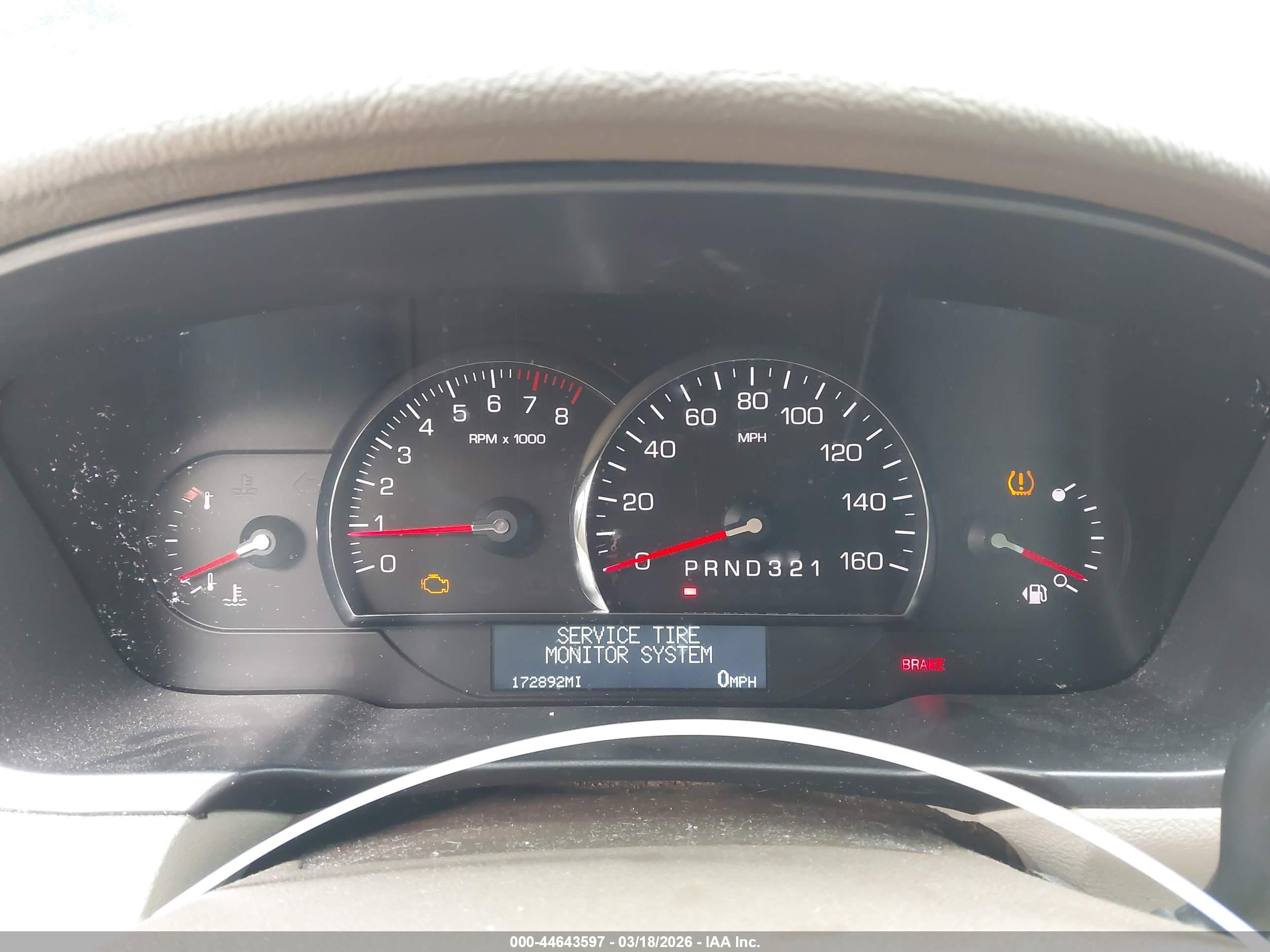 CADILLAC DTS image 7