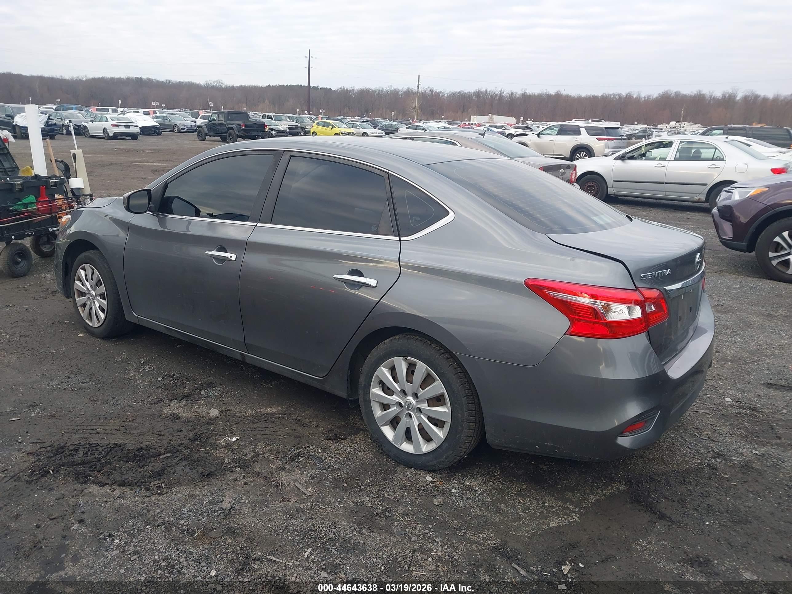 NISSAN SENTRA image 3