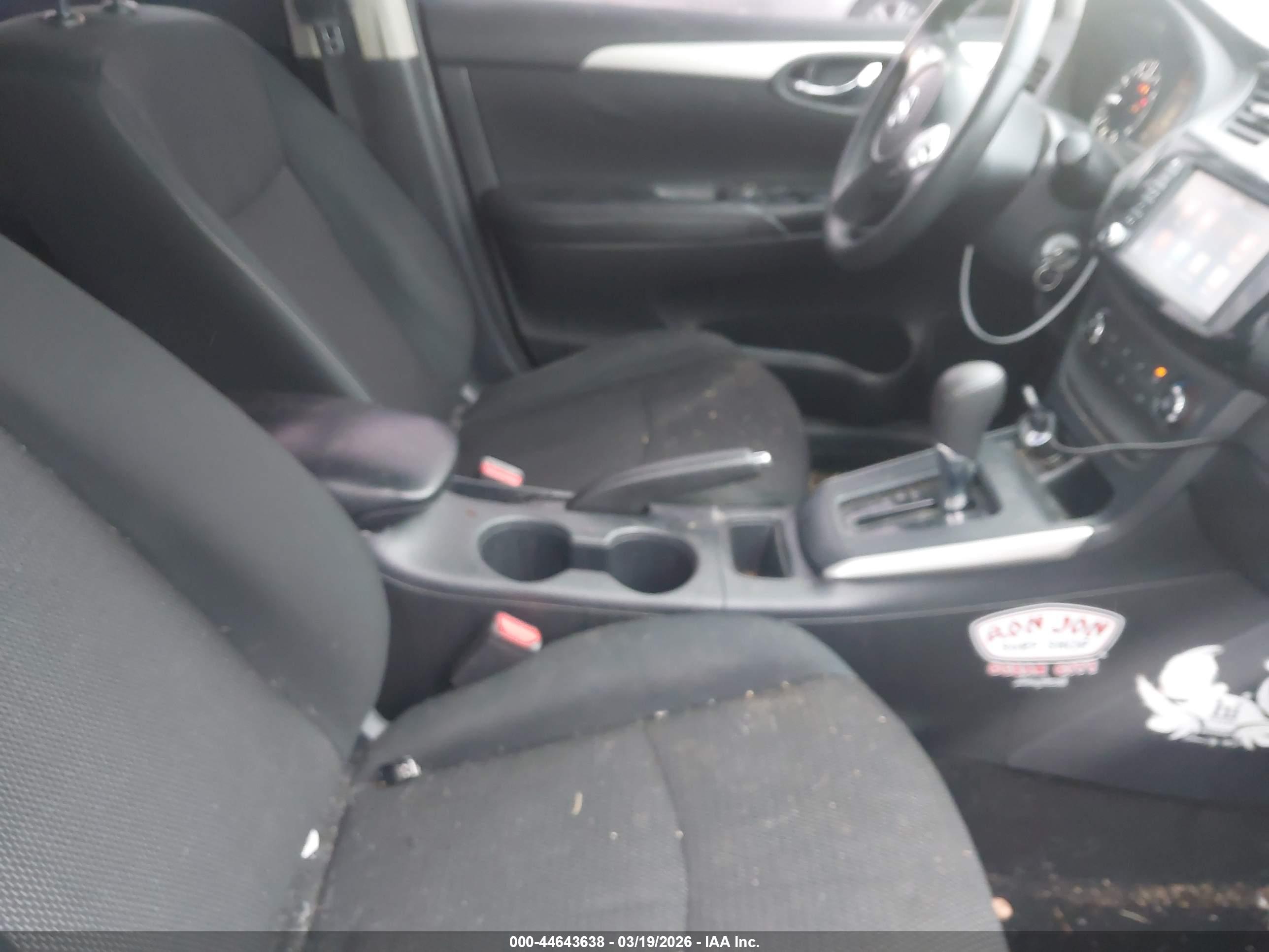 NISSAN SENTRA image 5