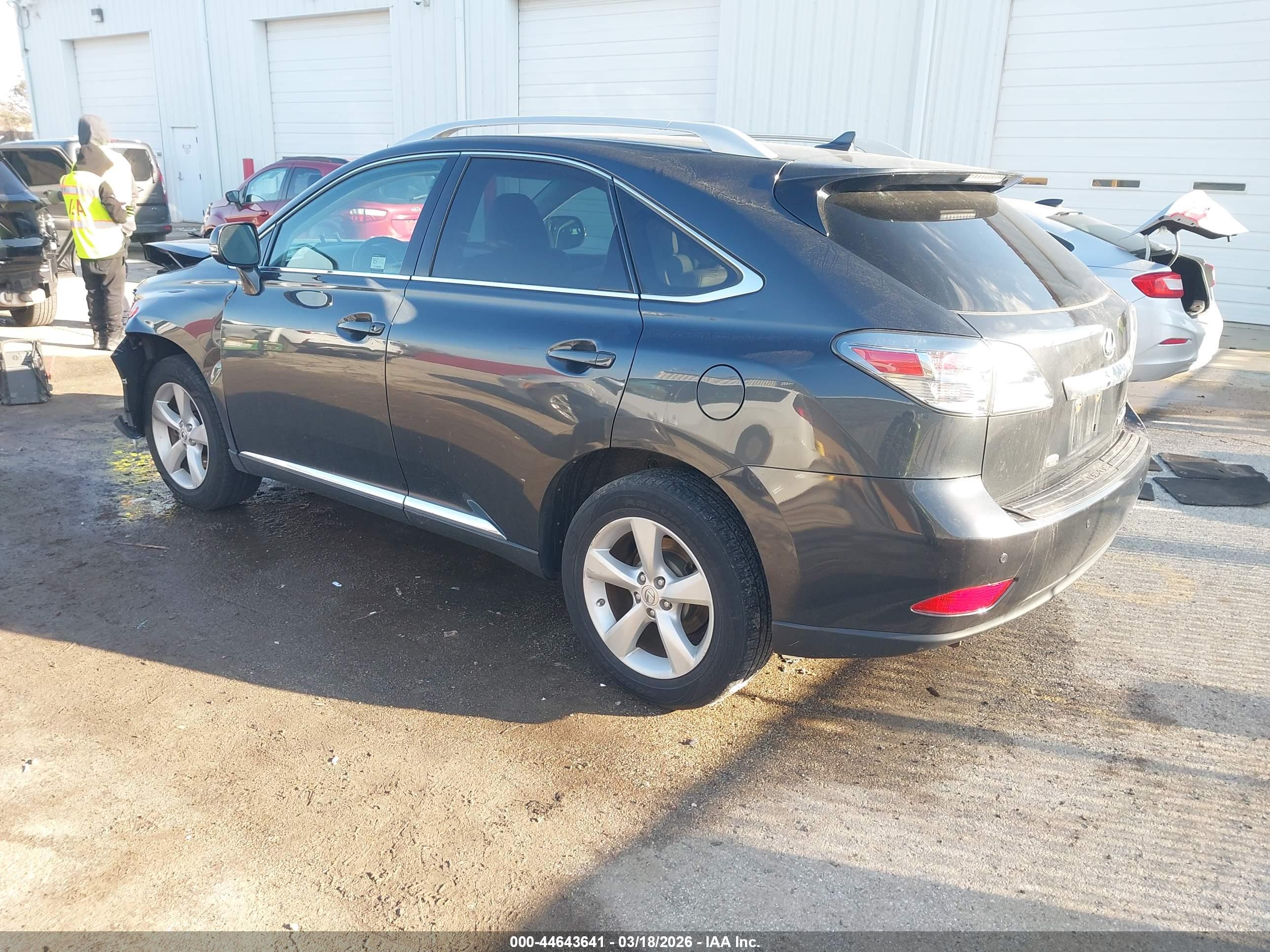 LEXUS RX image 3