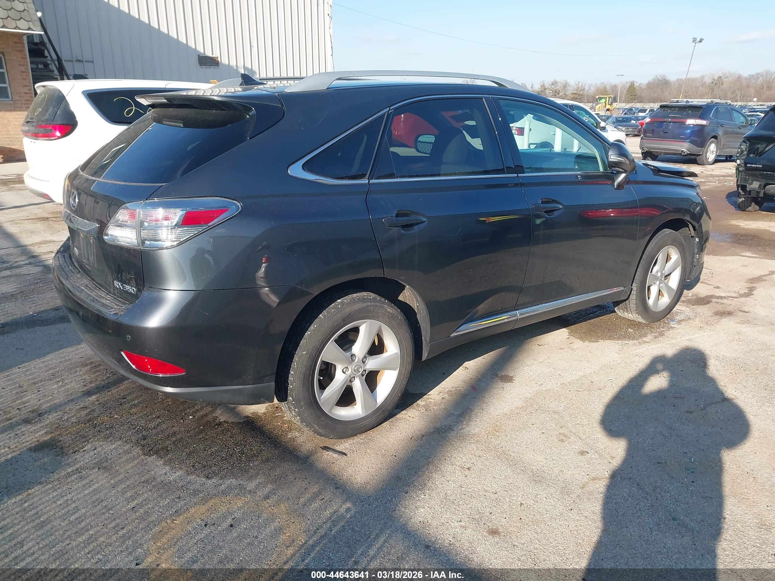 LEXUS RX image 4
