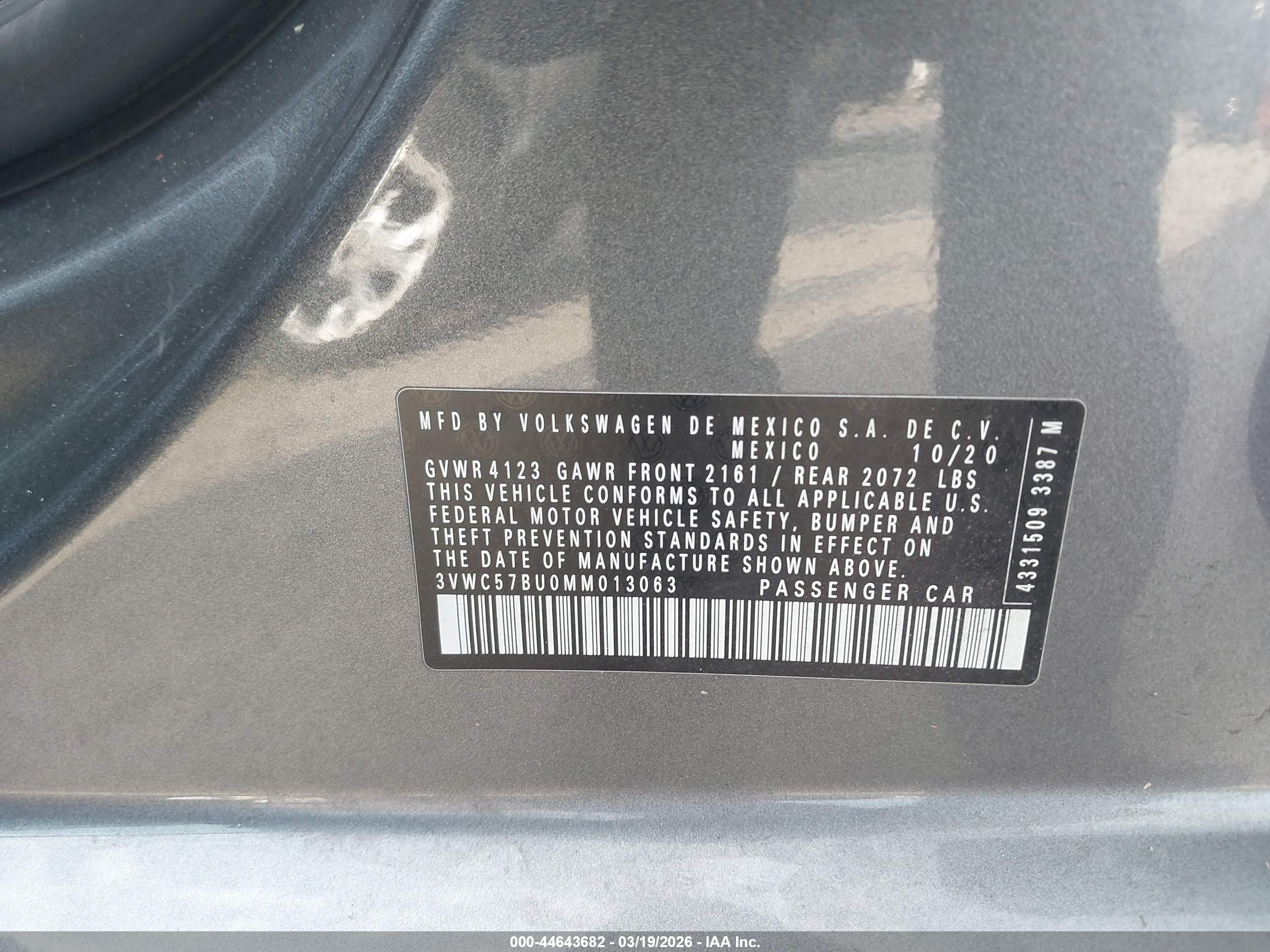 VOLKSWAGEN JETTA image 9