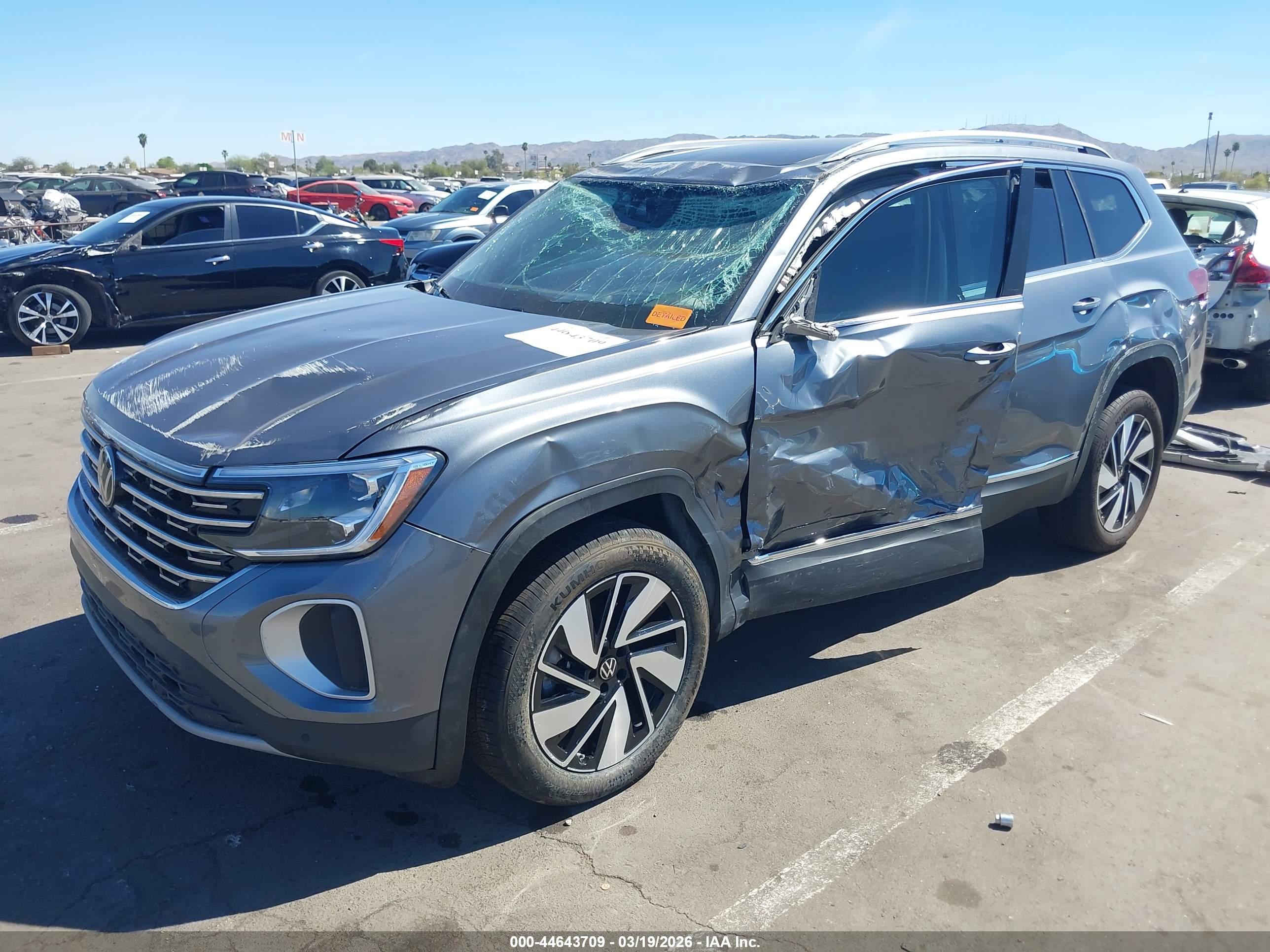 VOLKSWAGEN ATLAS image 6