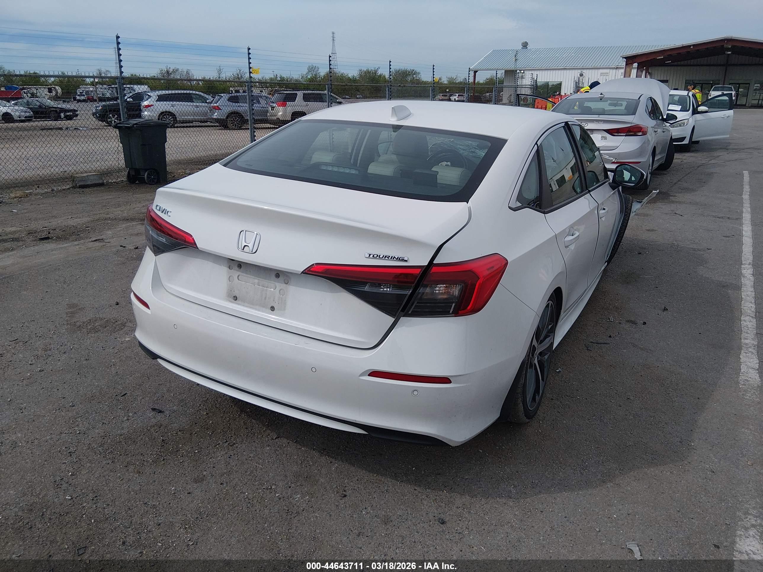 HONDA CIVIC image 4