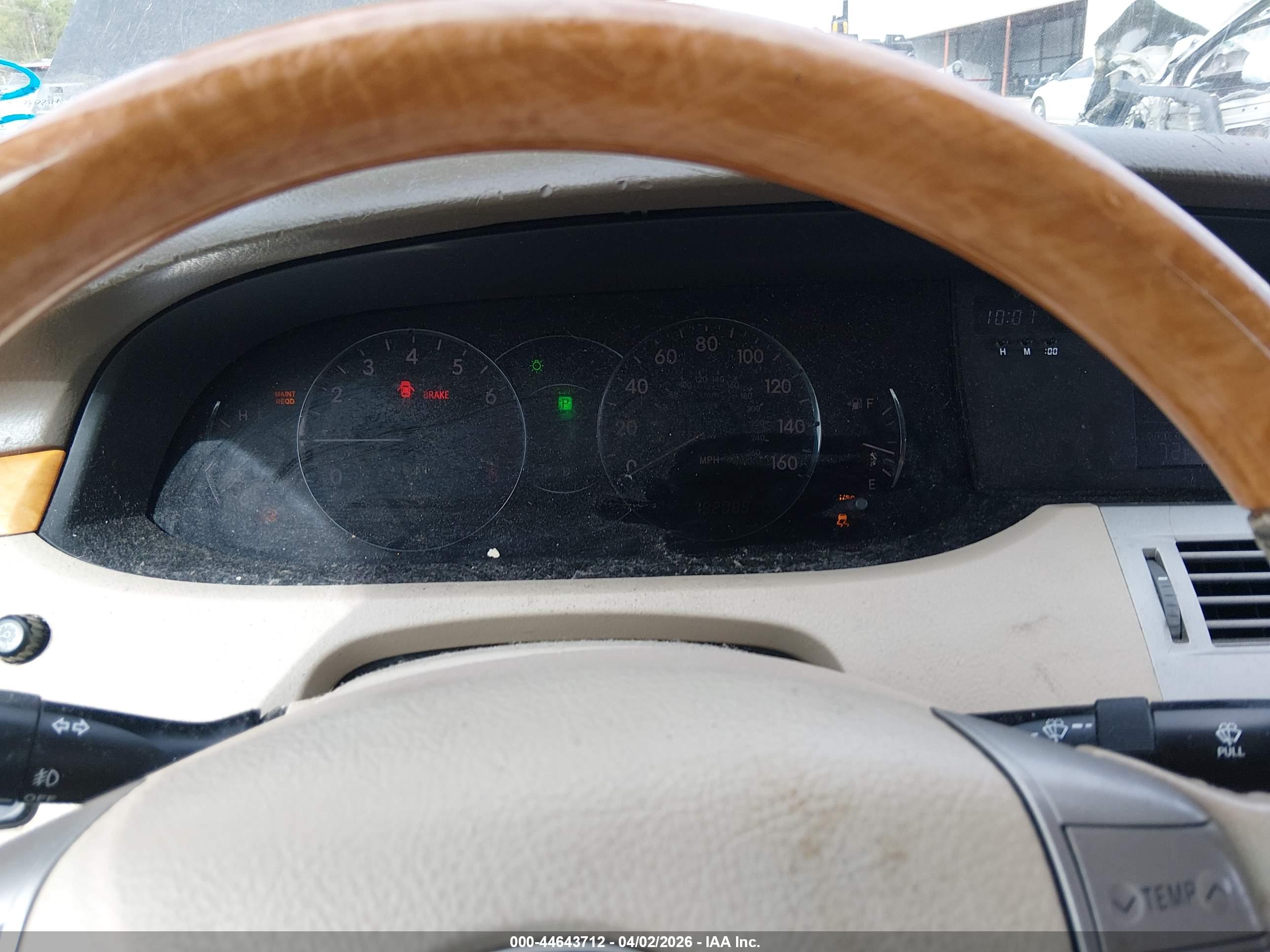 TOYOTA AVALON image 7