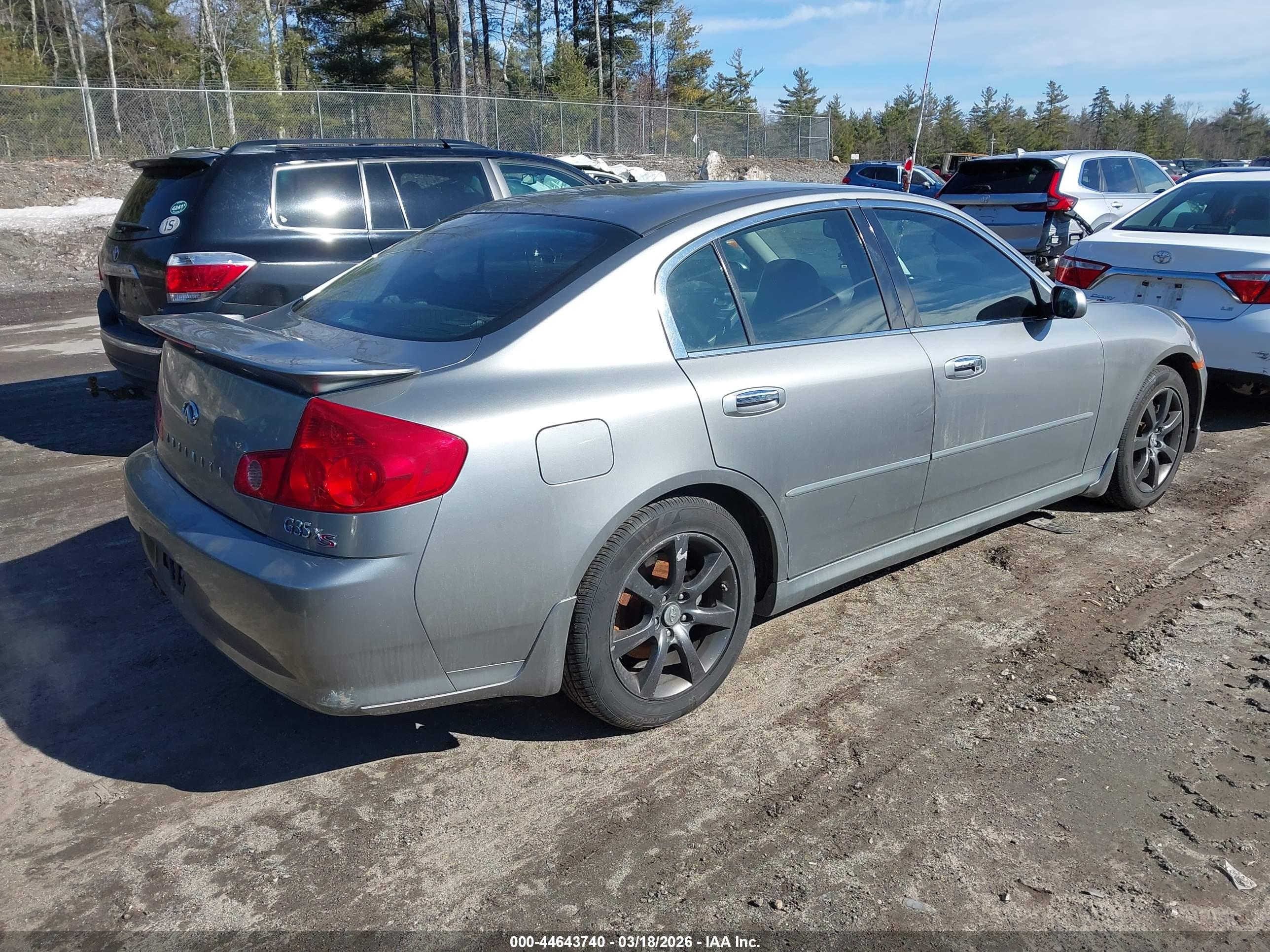 INFINITI G35X image 4