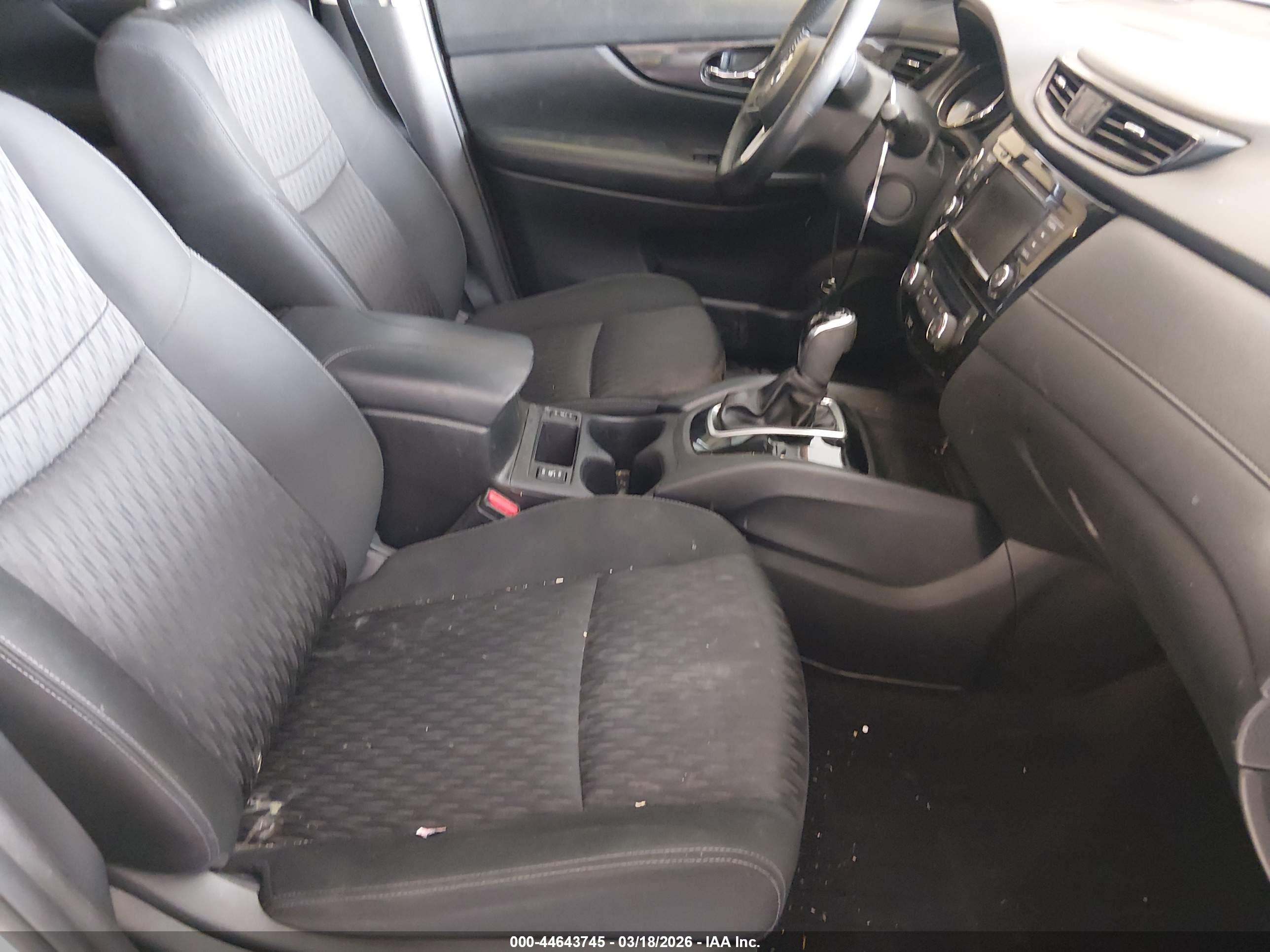 NISSAN ROGUE image 5