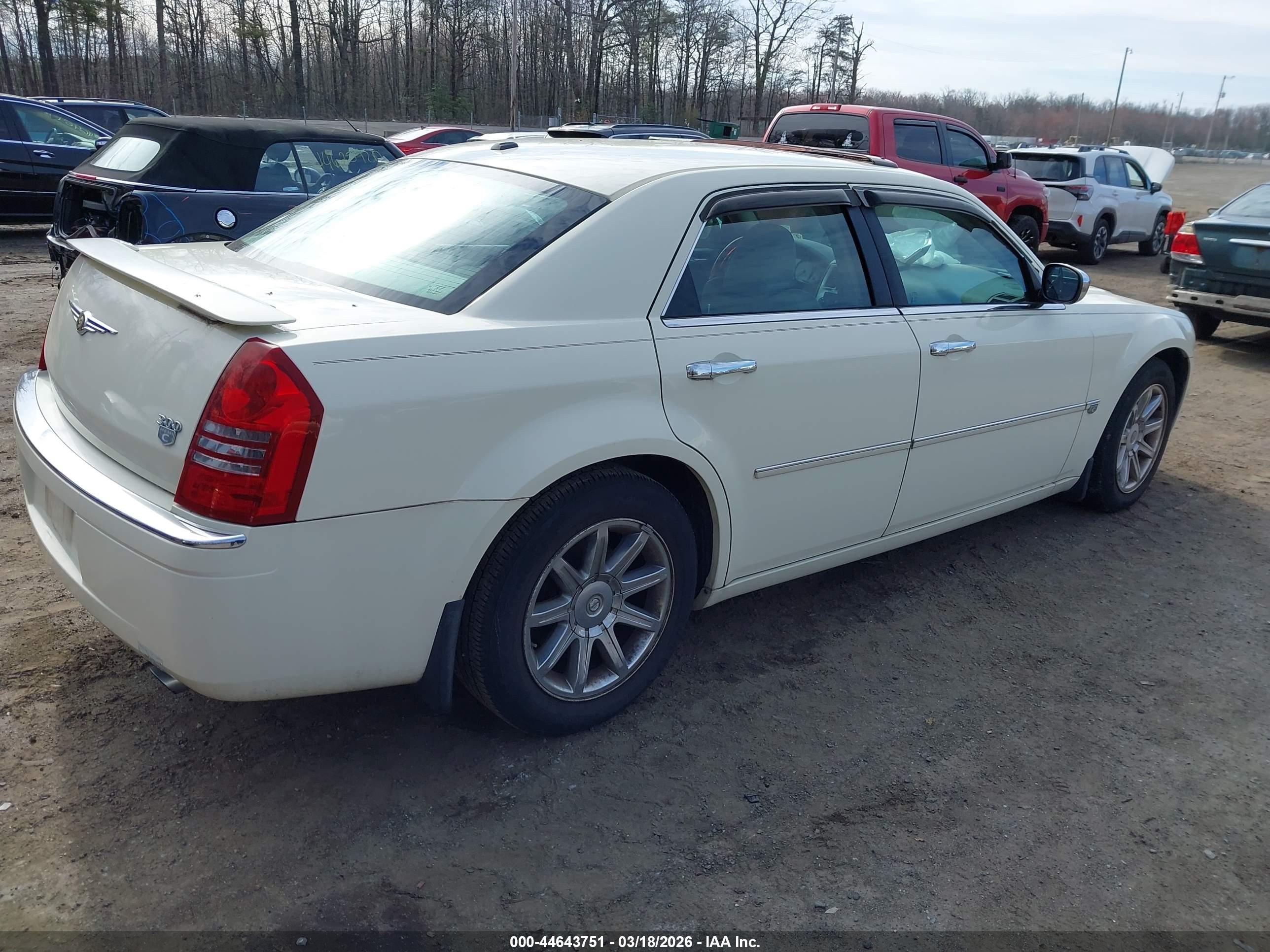 CHRYSLER 300C image 4