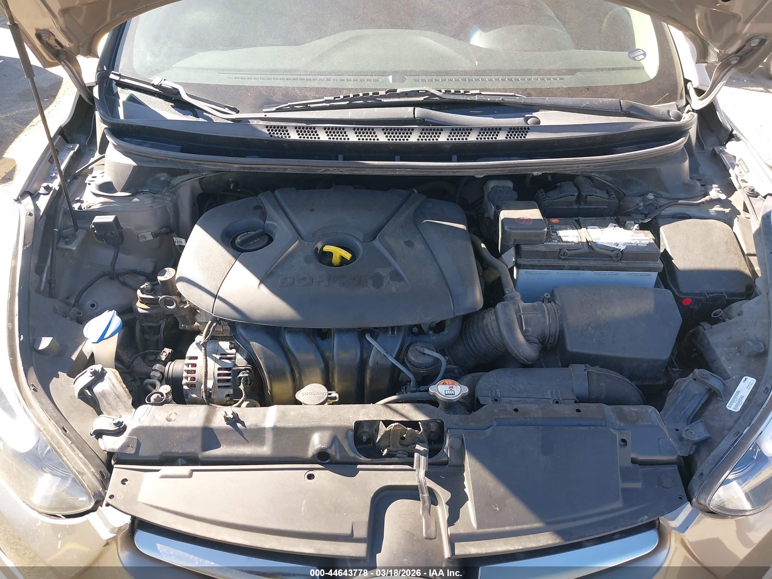 HYUNDAI ELANTRA image 10