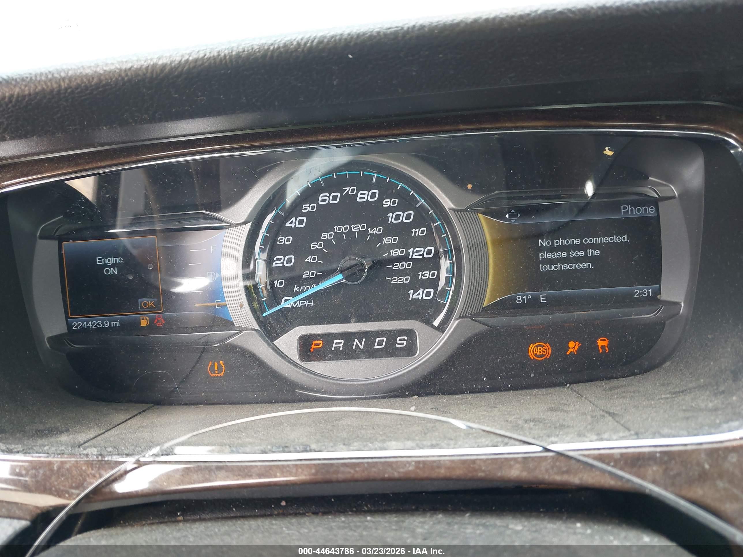 FORD TAURUS image 7